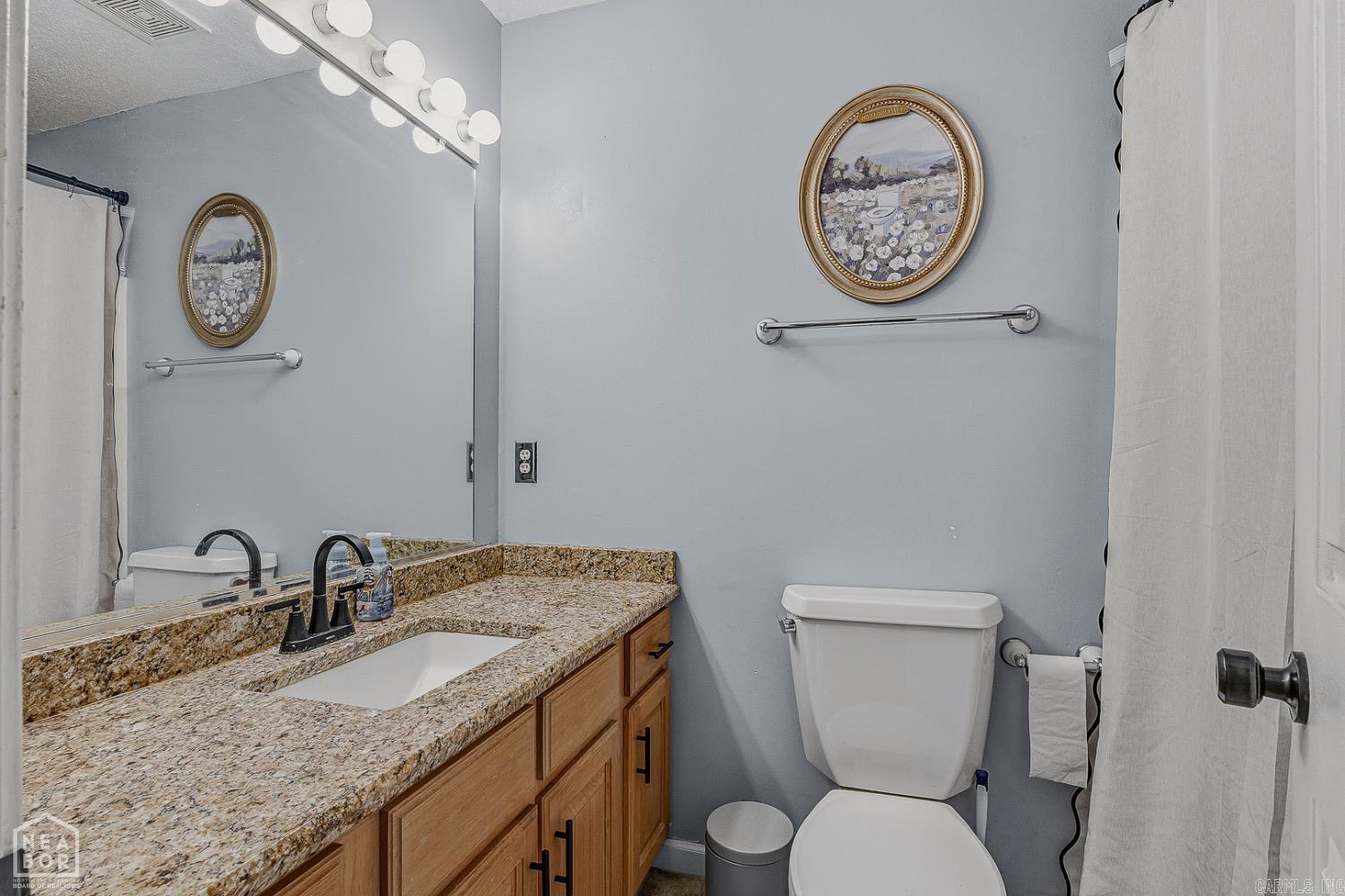 5437 Summer Place Property Photo 6