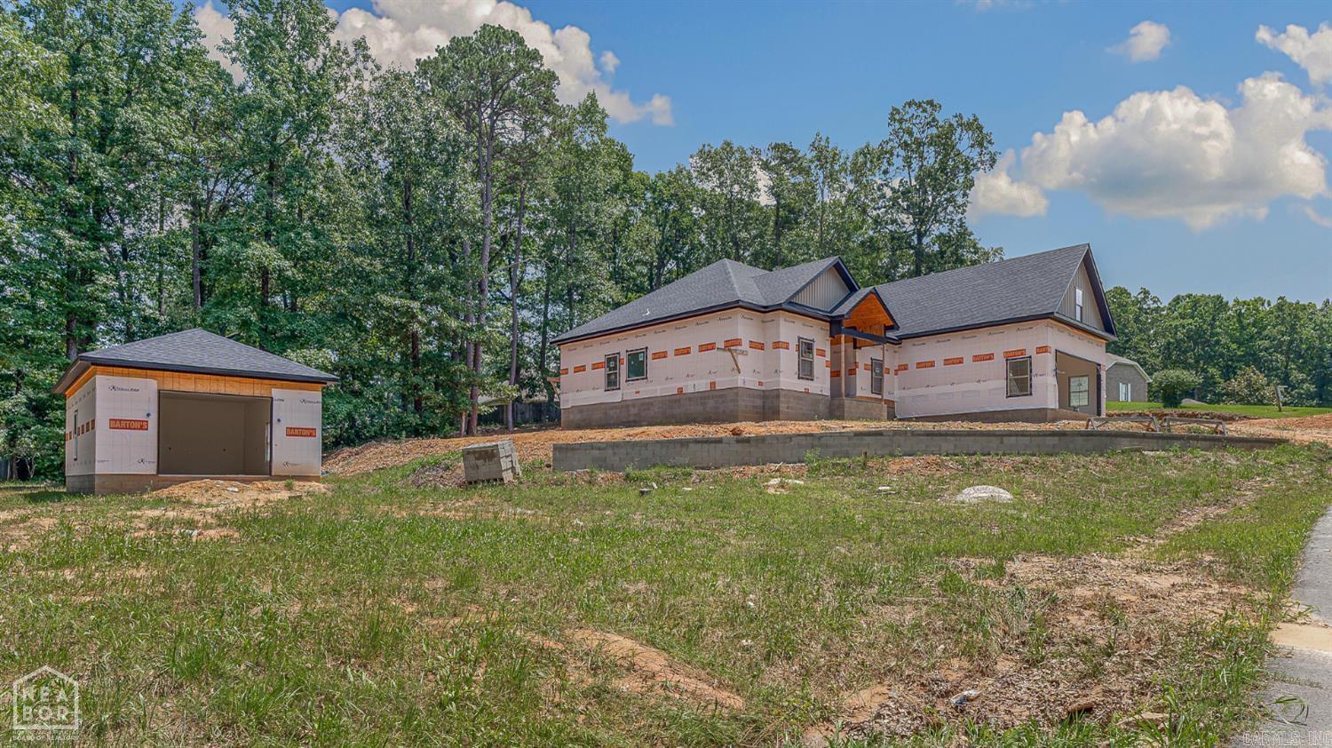 543 County Road 782 Property Photo 4