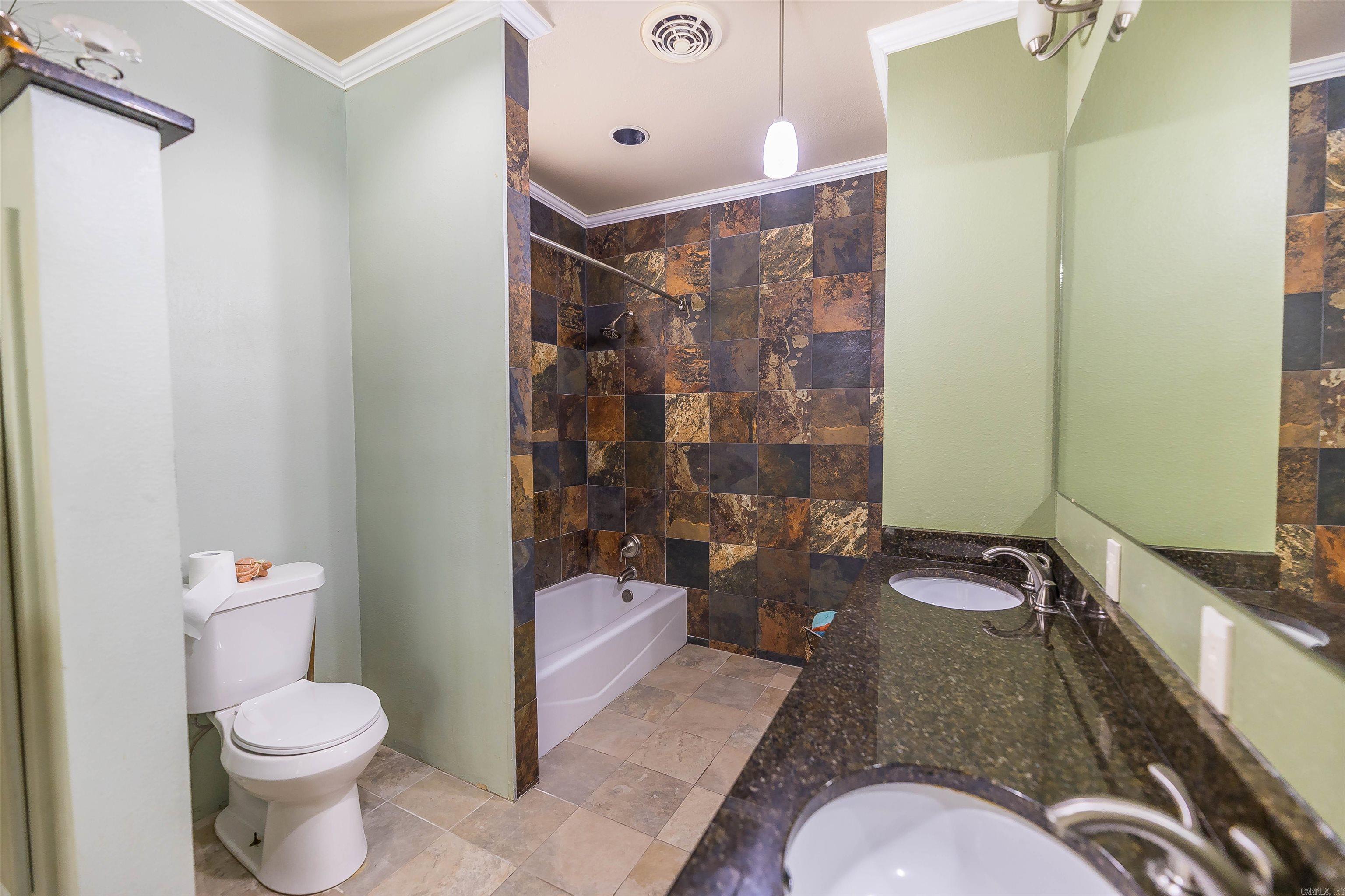 206 S Newton Avenue Property Photo 20