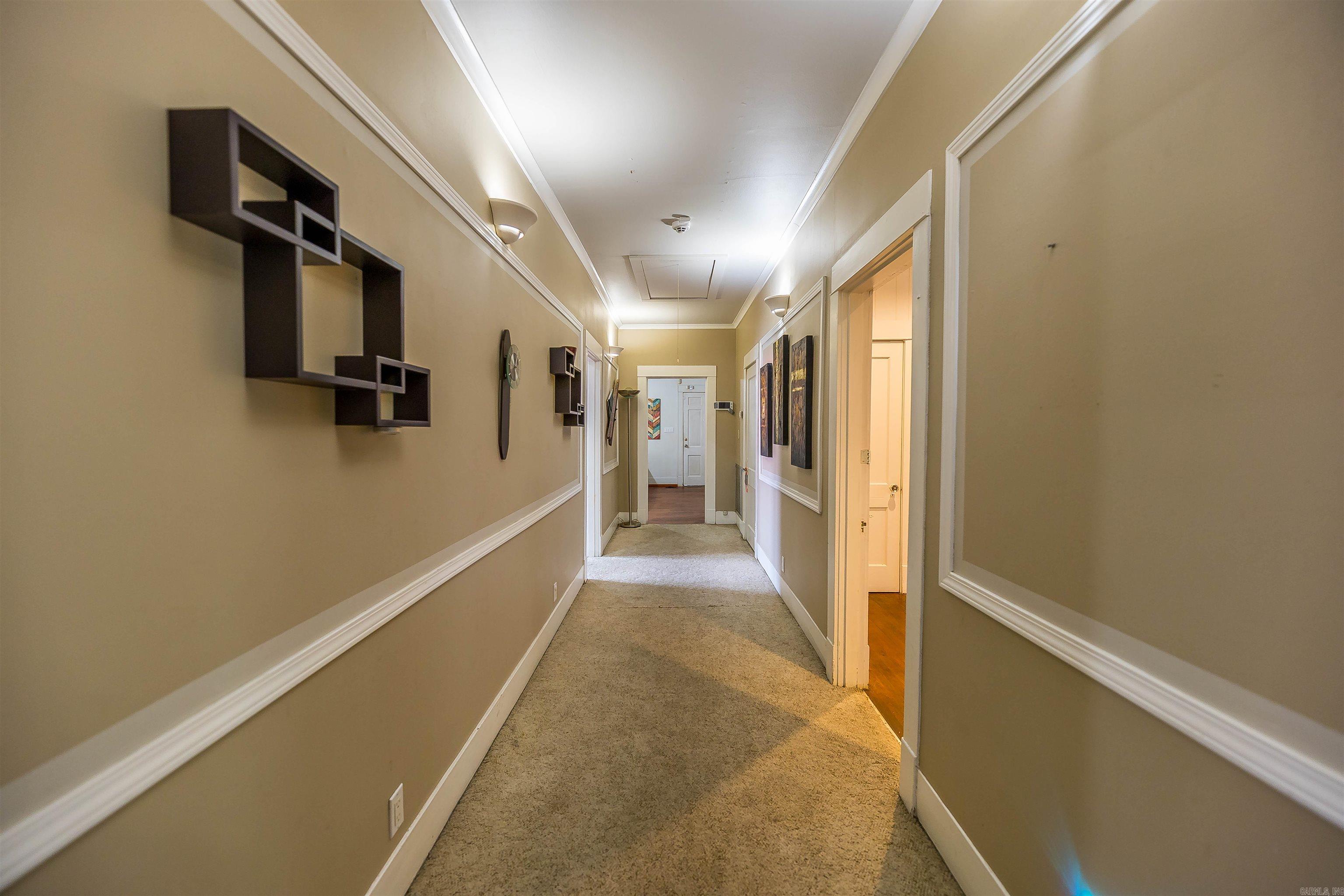 206 S Newton Avenue Property Photo 21