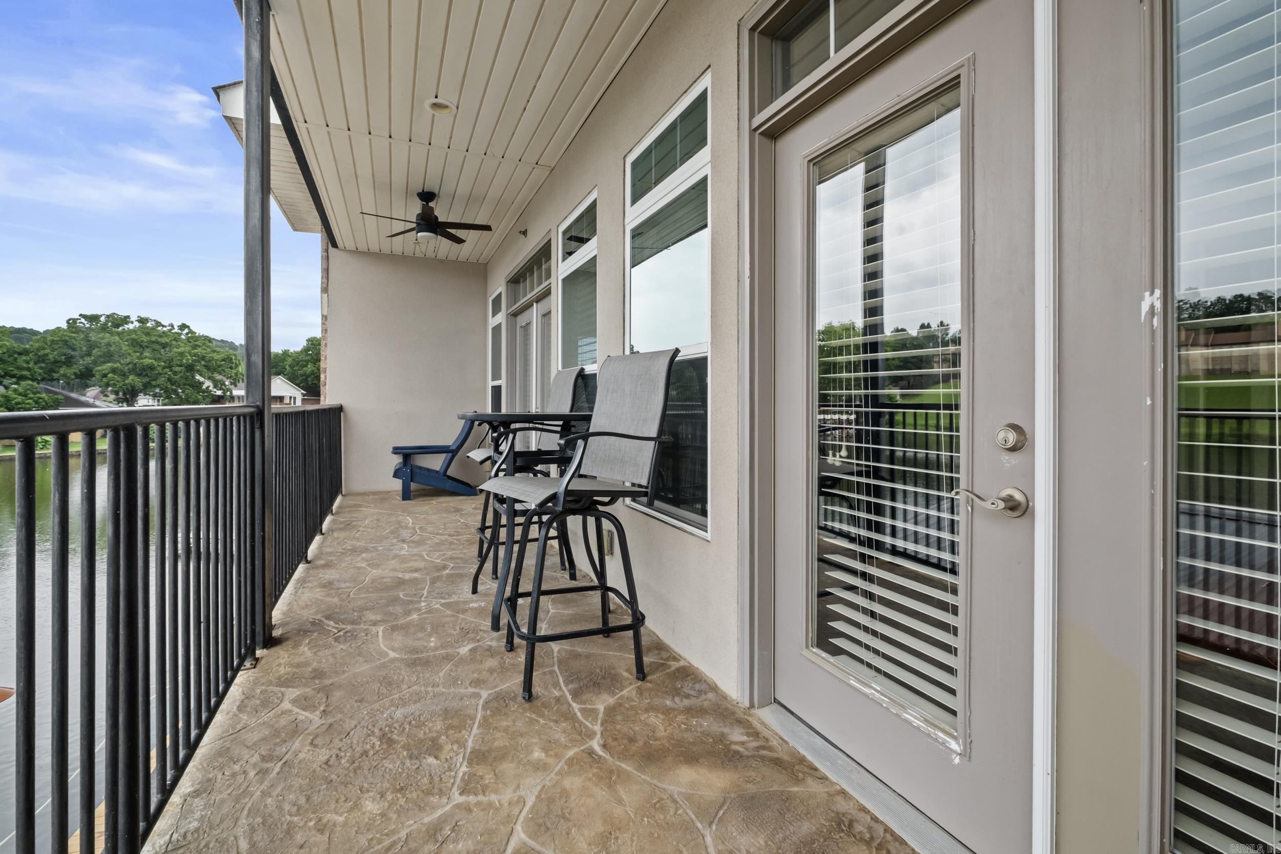 532 Grand Point Drive B2 Property Photo 16