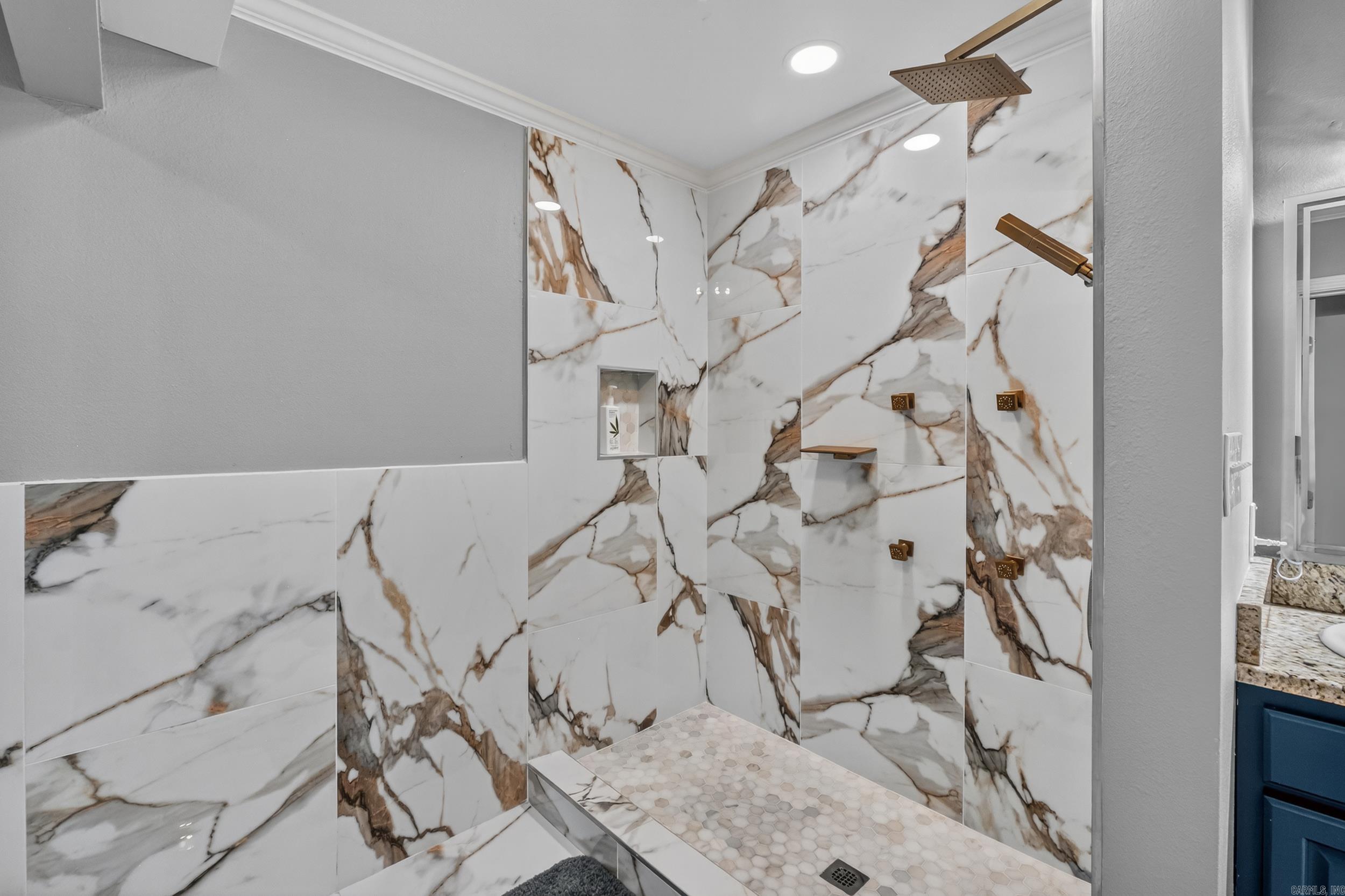 532 Grand Point Drive B2 Property Photo 34