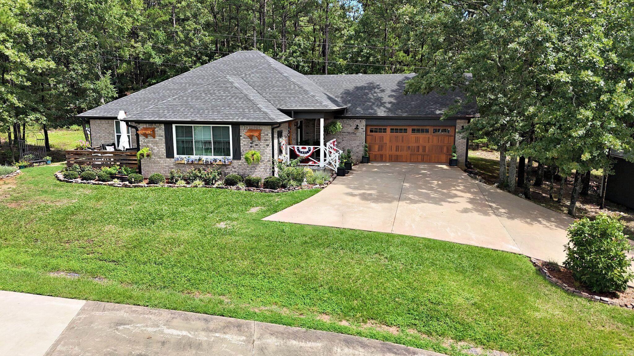 1206 Redbud Drive Property Photo 1