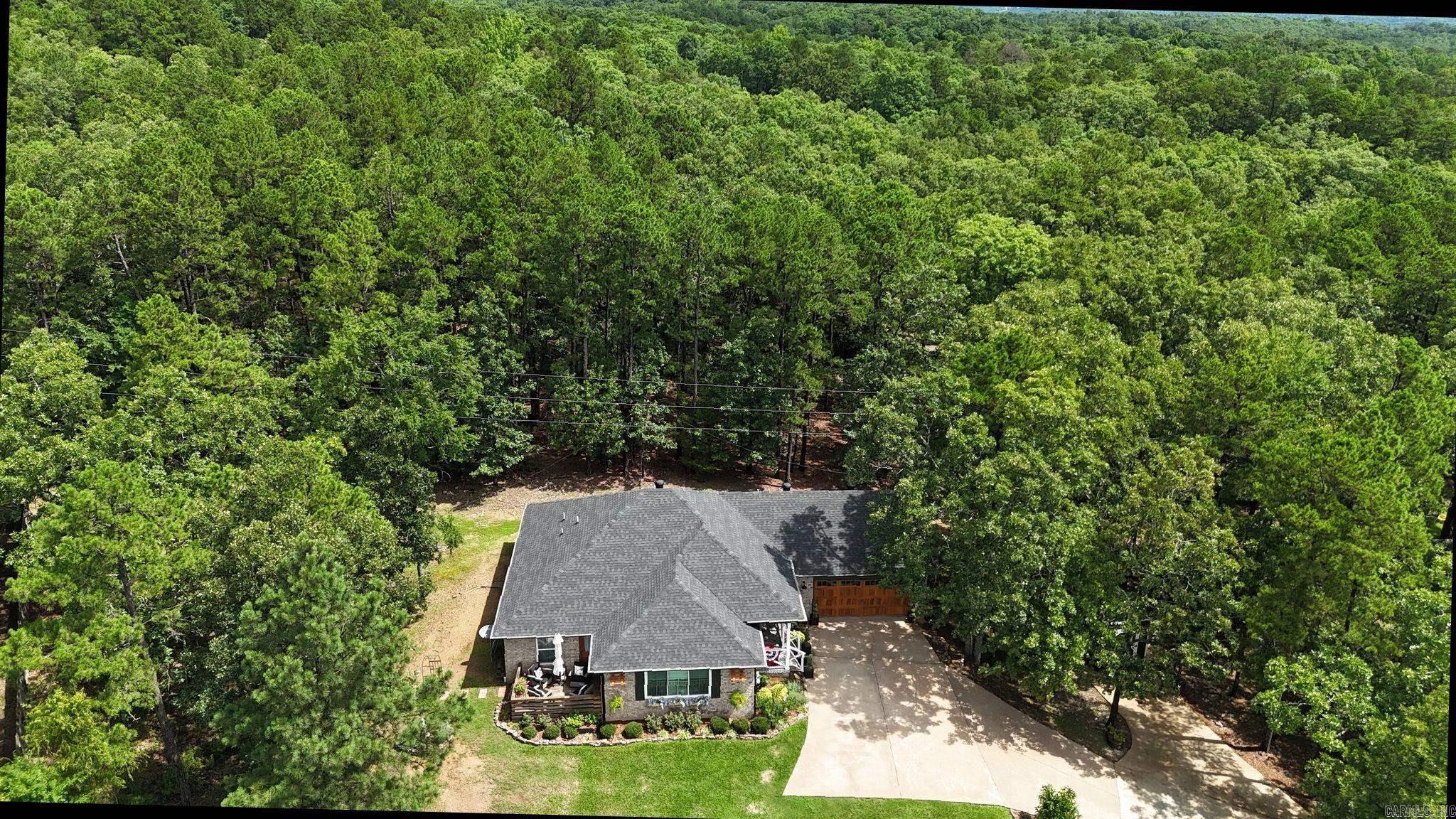 1206 Redbud Drive Property Photo 3