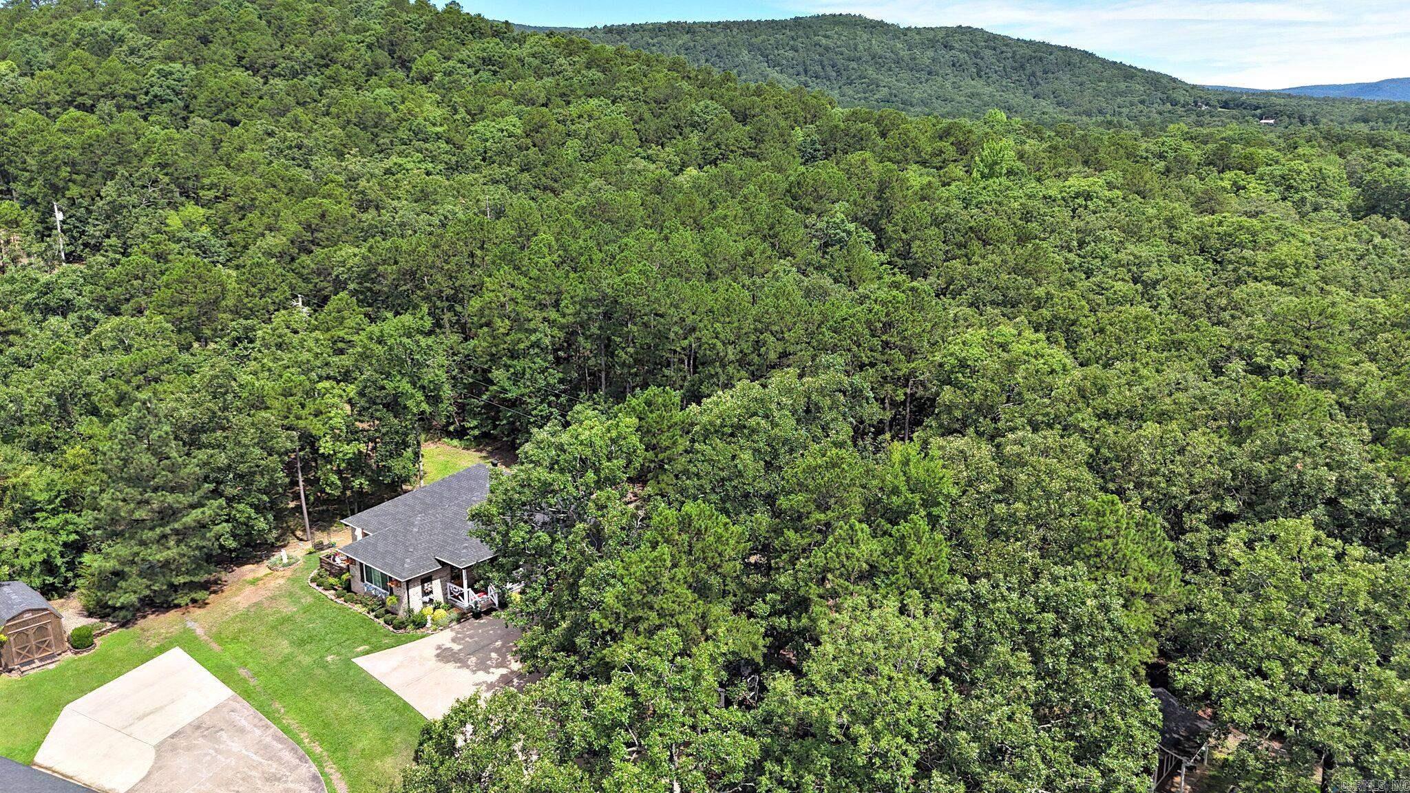 1206 Redbud Drive Property Photo 4