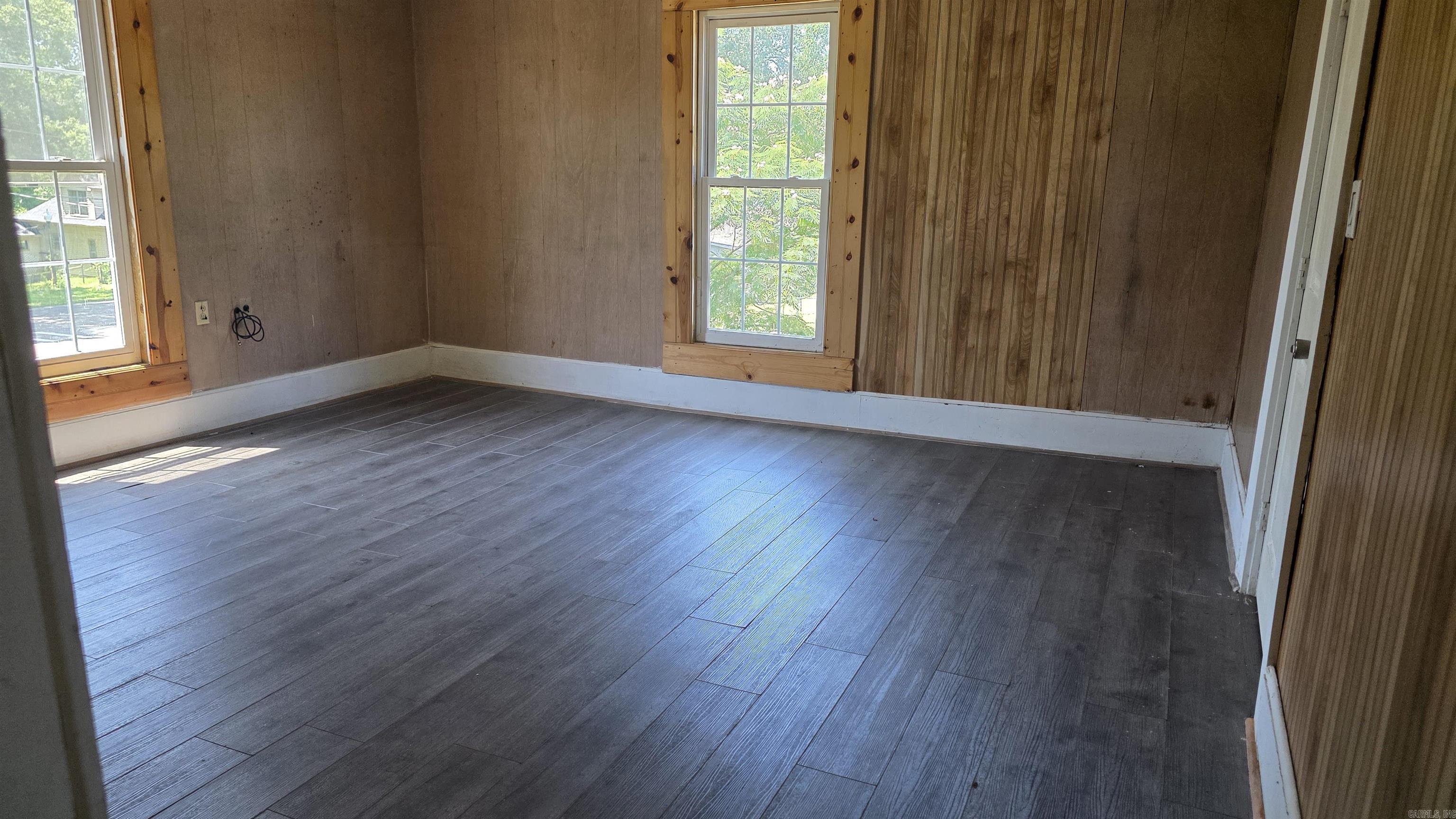 811 Wallace Property Photo 15