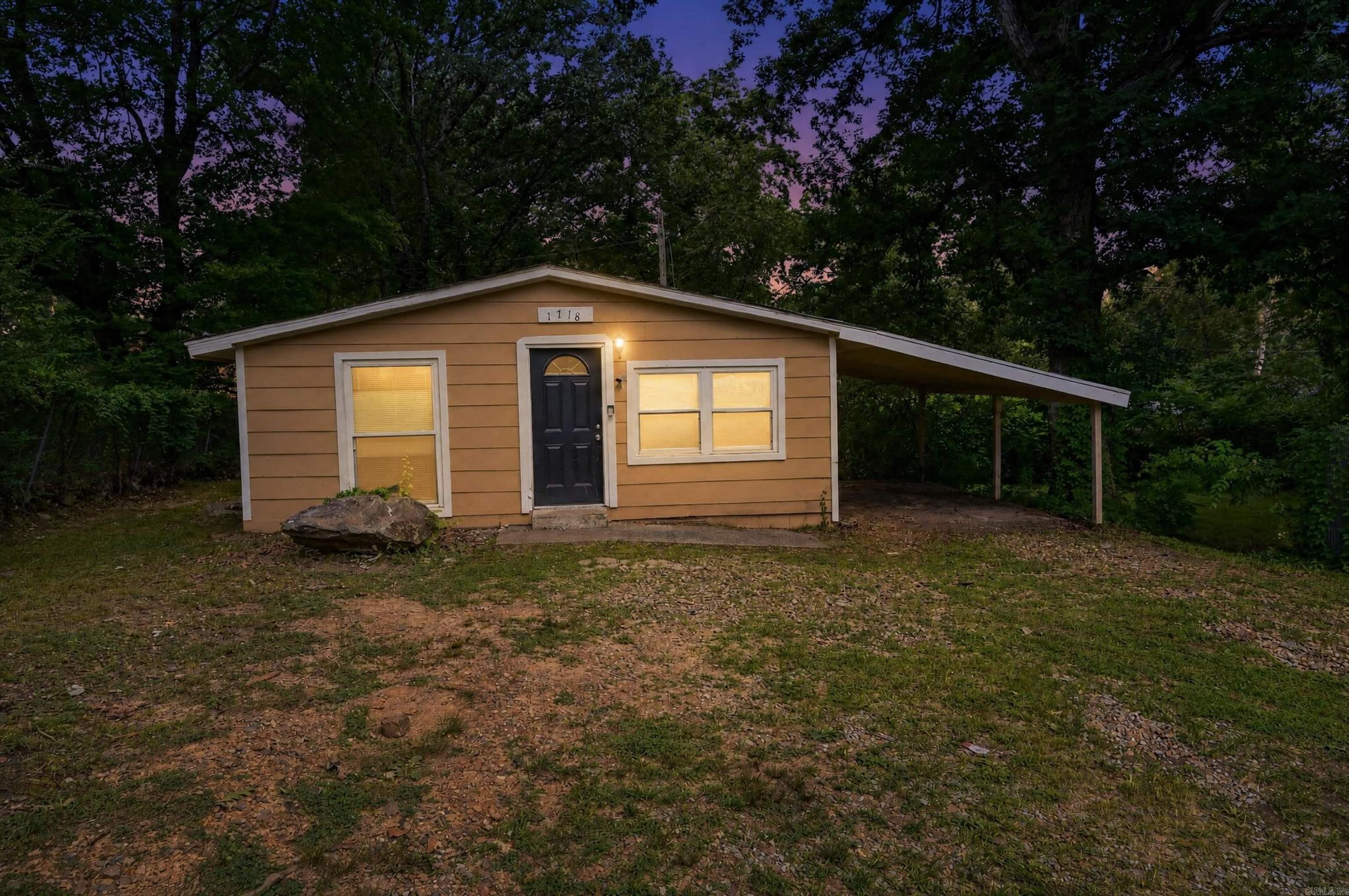 1718 Nichols Road Property Photo 1