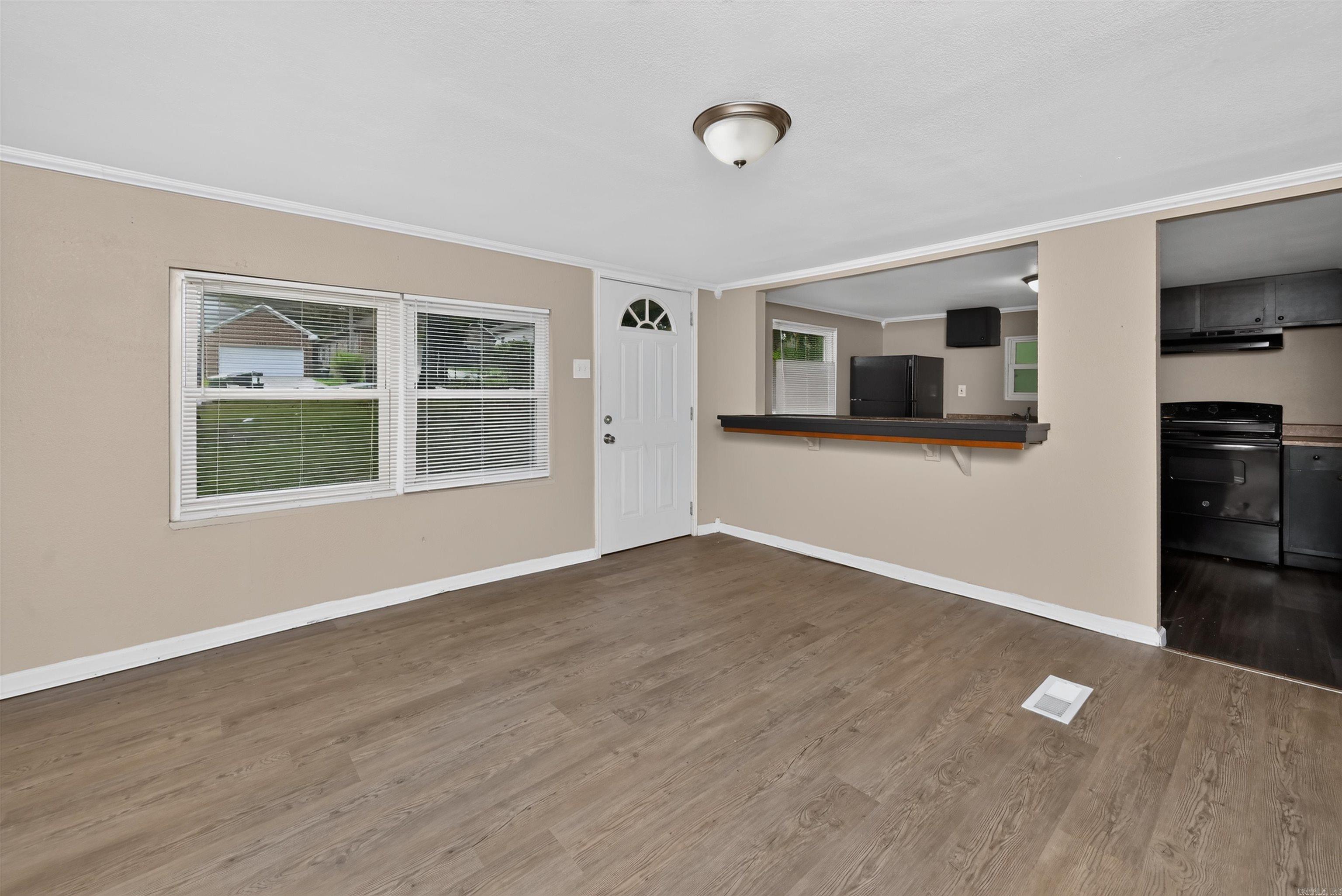 1718 Nichols Road Property Photo 8
