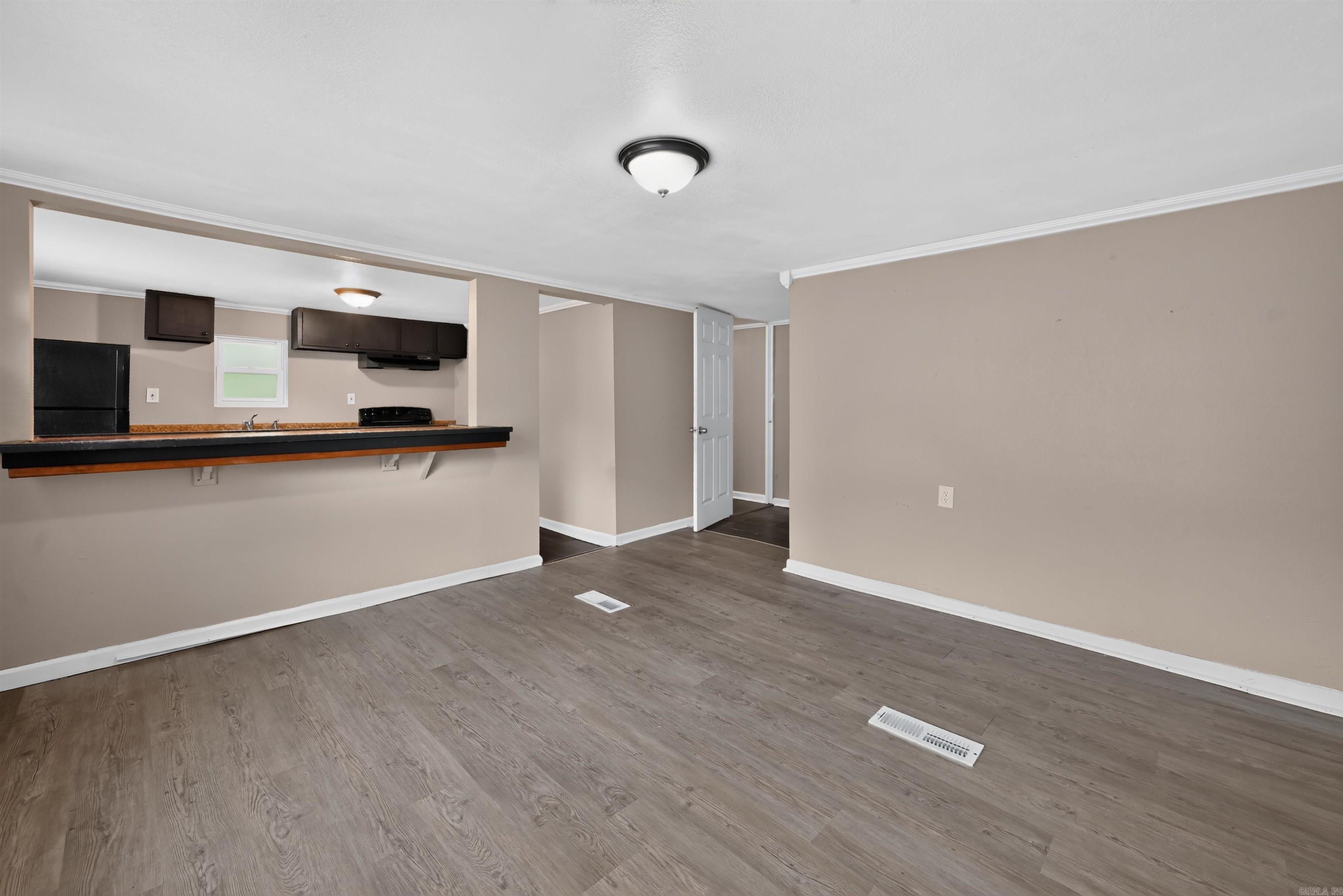 1718 Nichols Road Property Photo 10