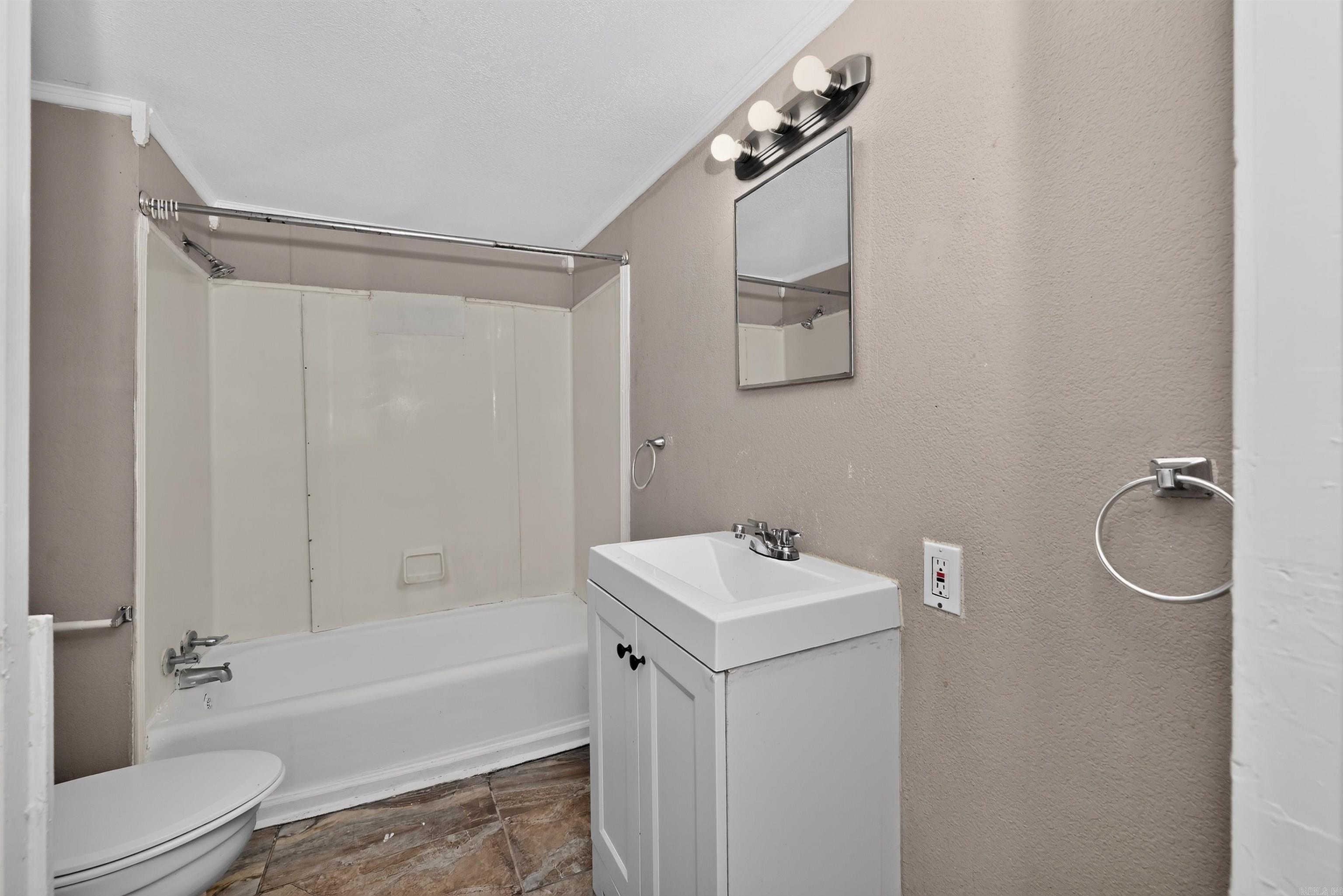 1718 Nichols Road Property Photo 22