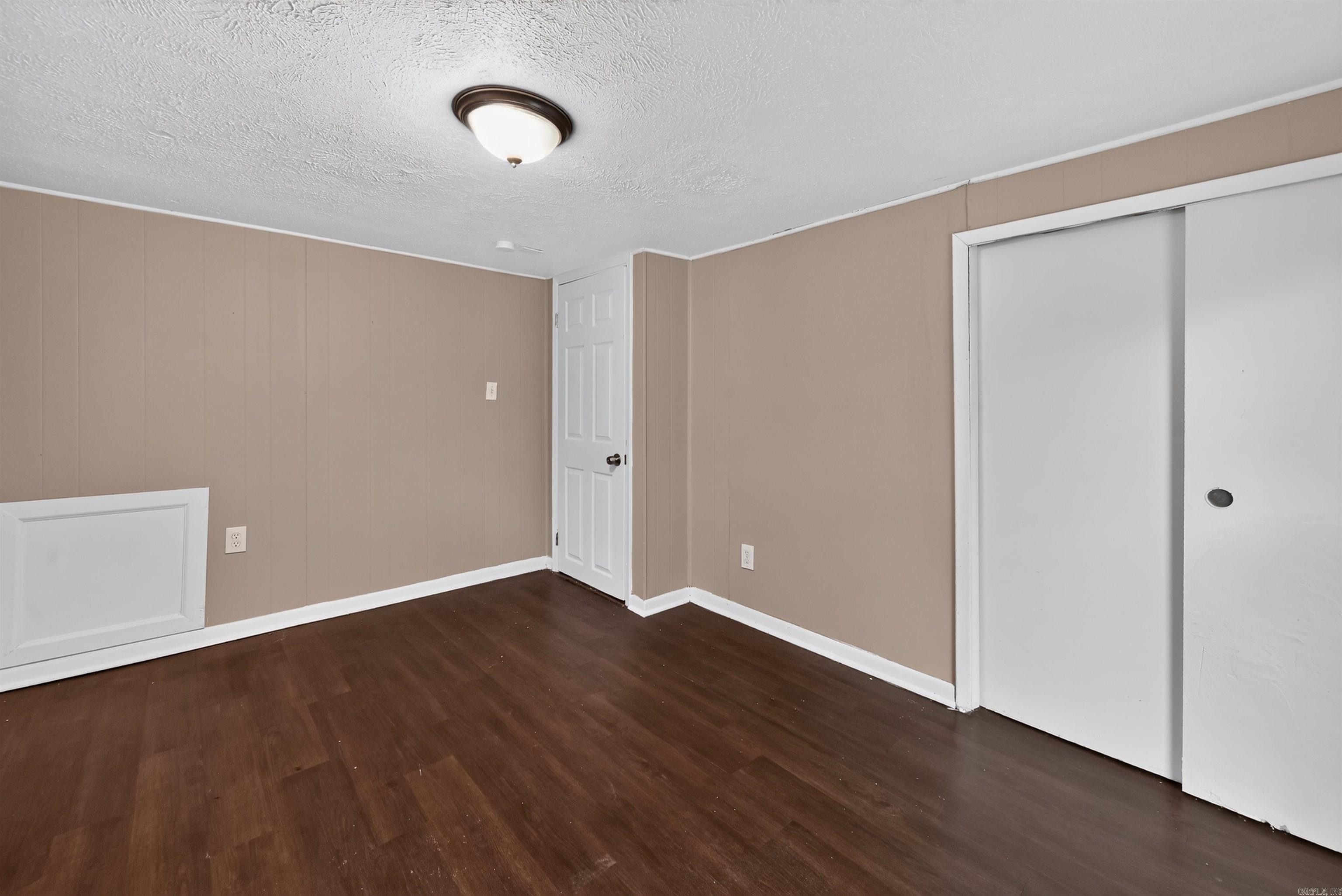 1718 Nichols Road Property Photo 26