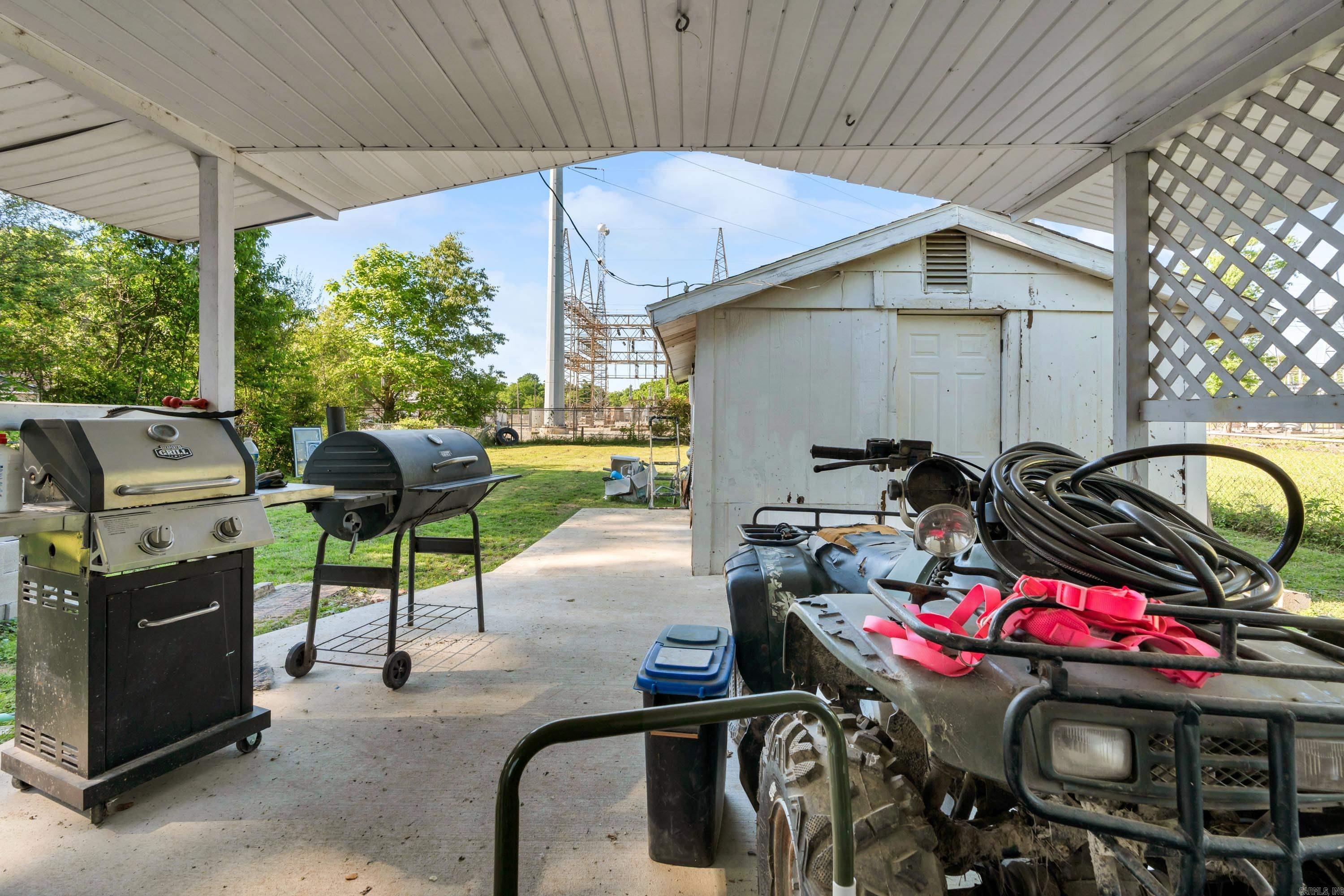 803 E Main Street Property Photo 11