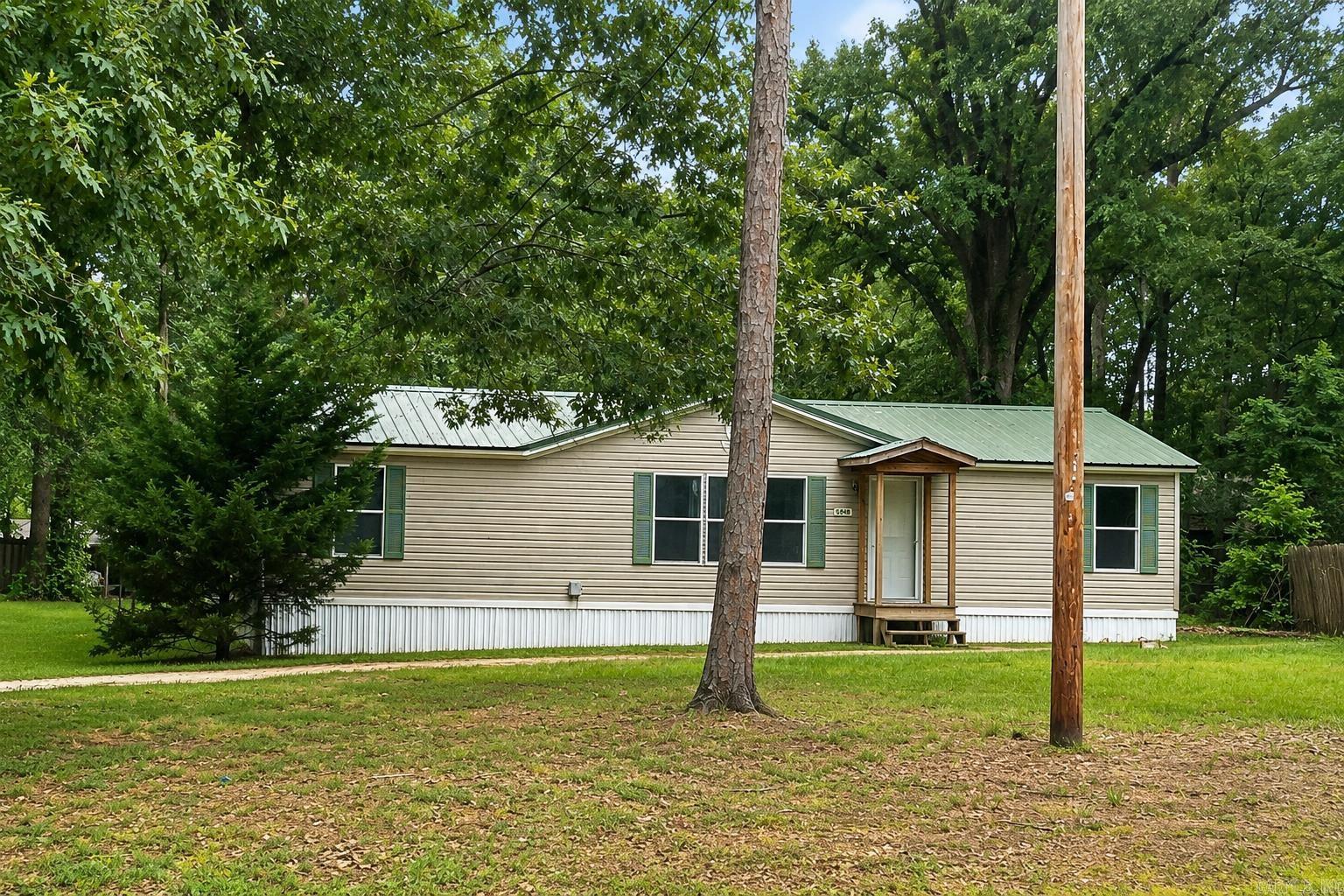 504 Roosevelt Street Property Photo 2