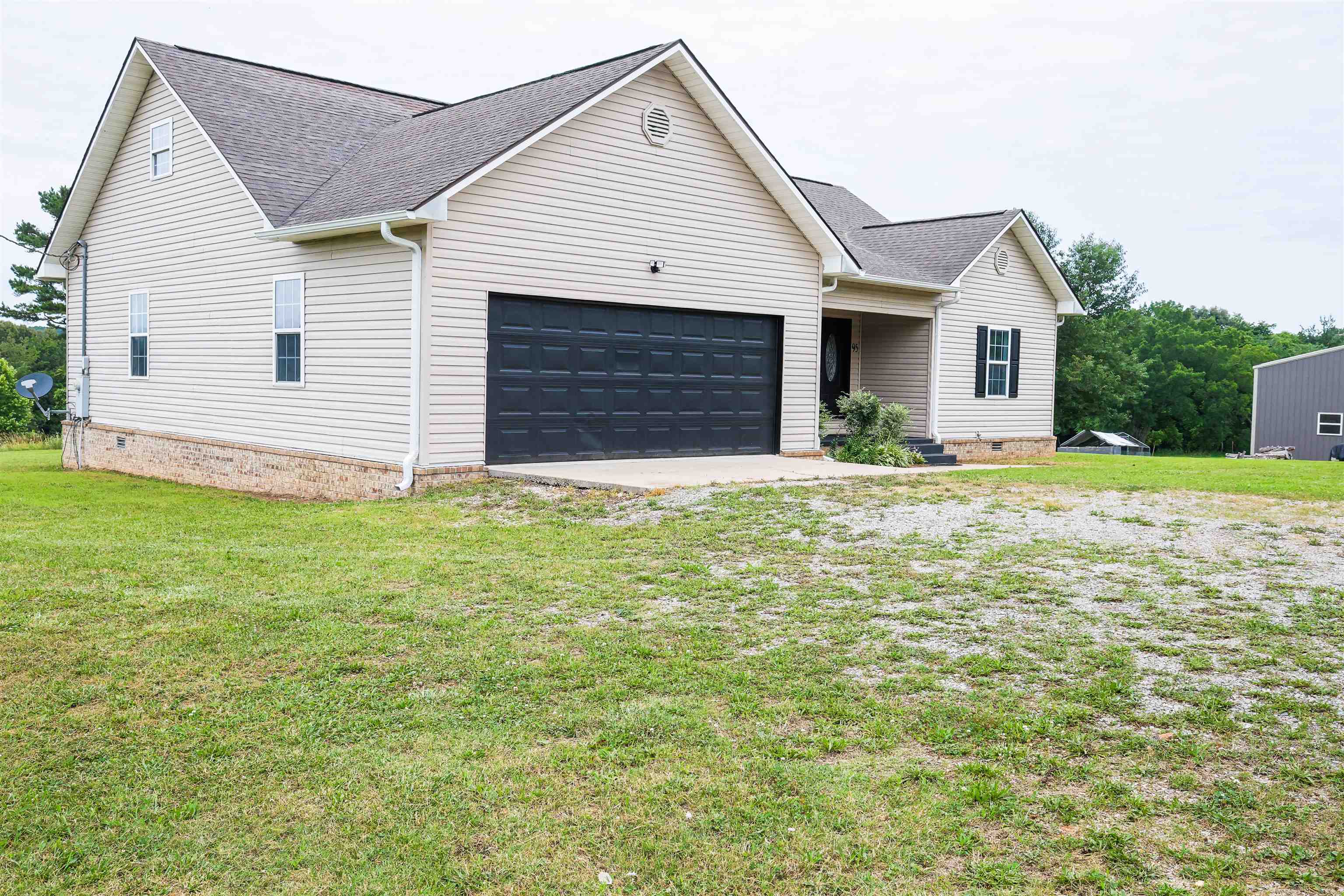 95 Deerfield Drive Property Photo 26