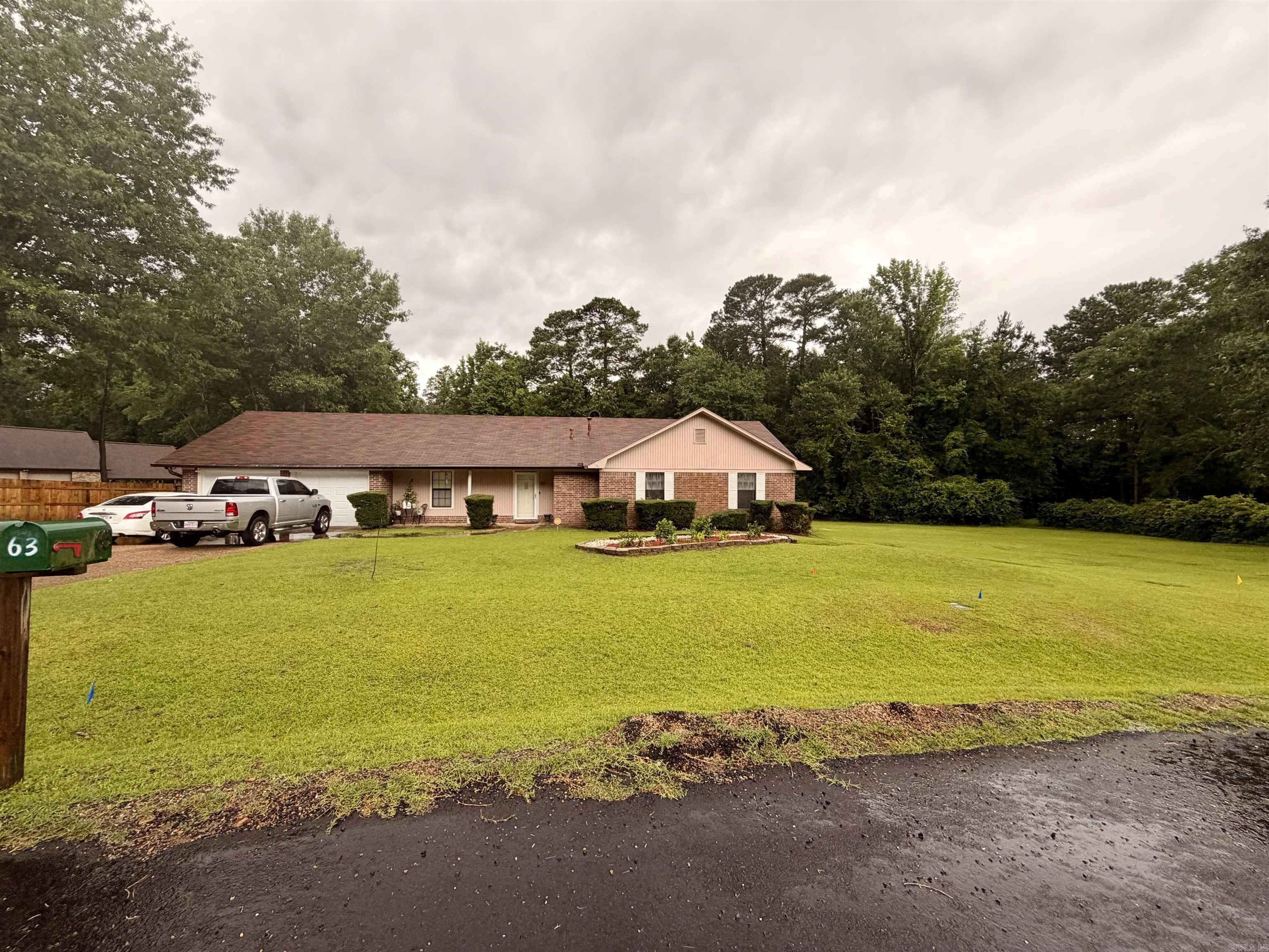 51 Sassafras Property Photo 2