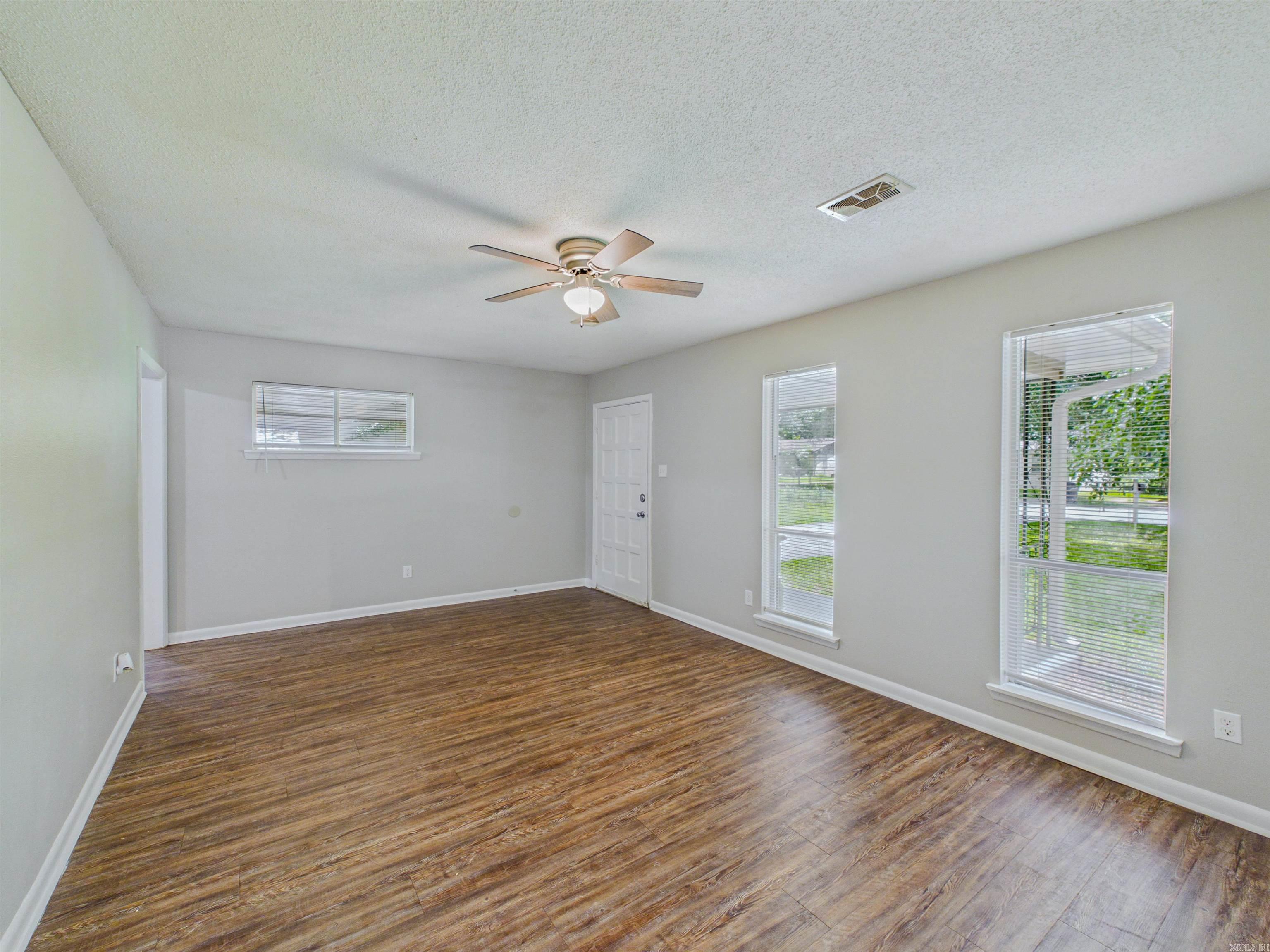 208 Raney Place Property Photo 7