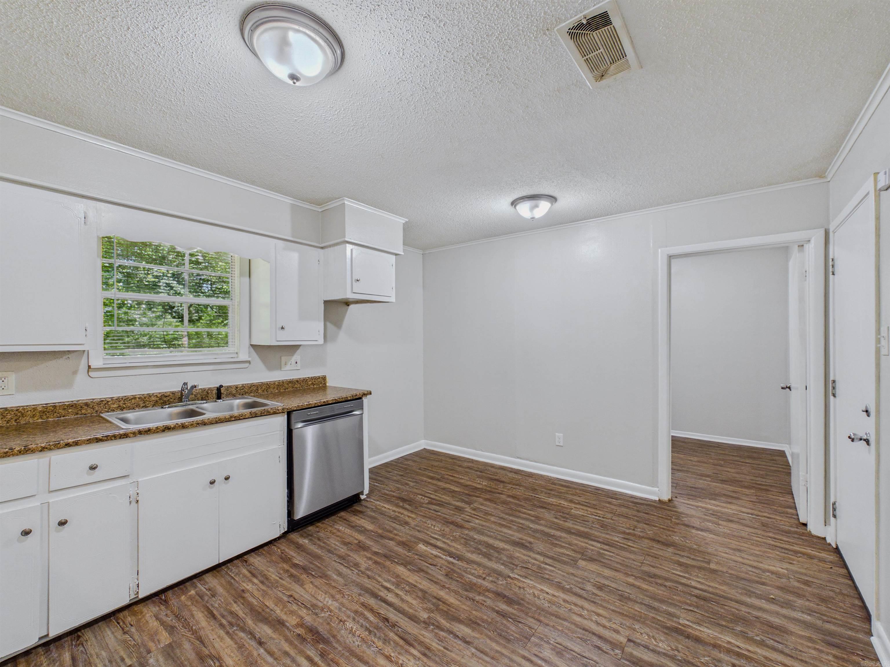 208 Raney Place Property Photo 11