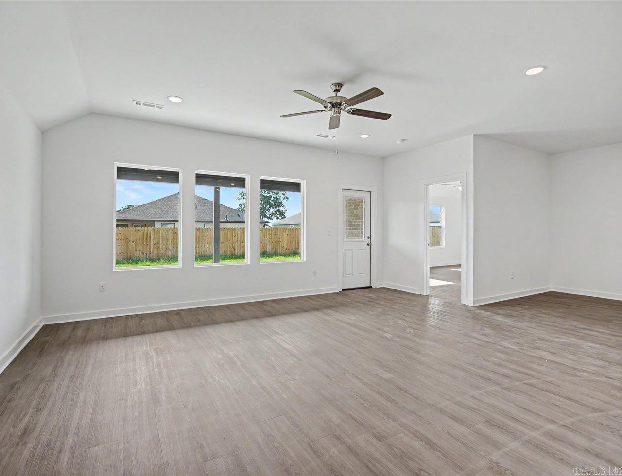 506 S Cherry Street Property Photo 12