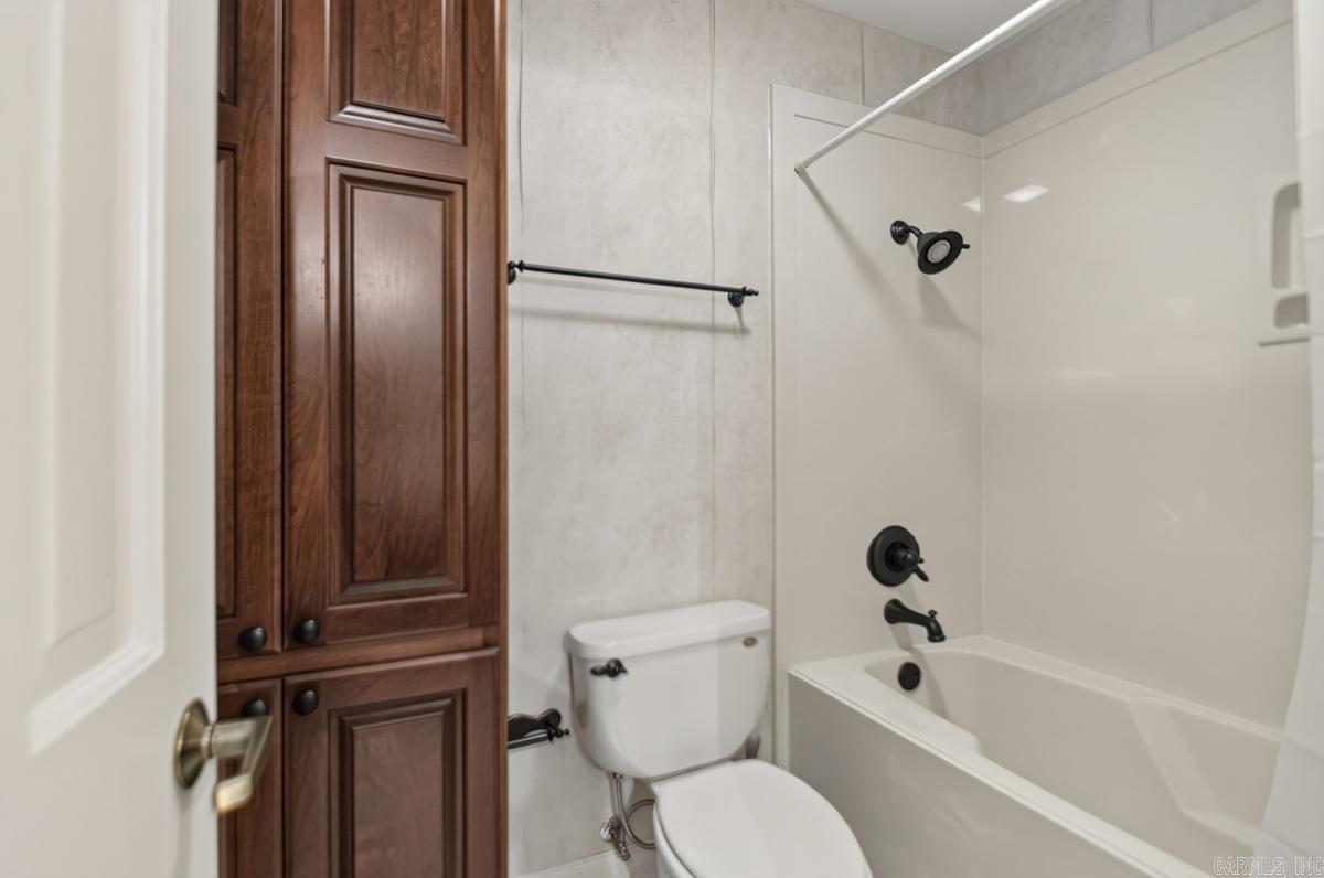 114 Illinois Bayou Drive Property Photo 24