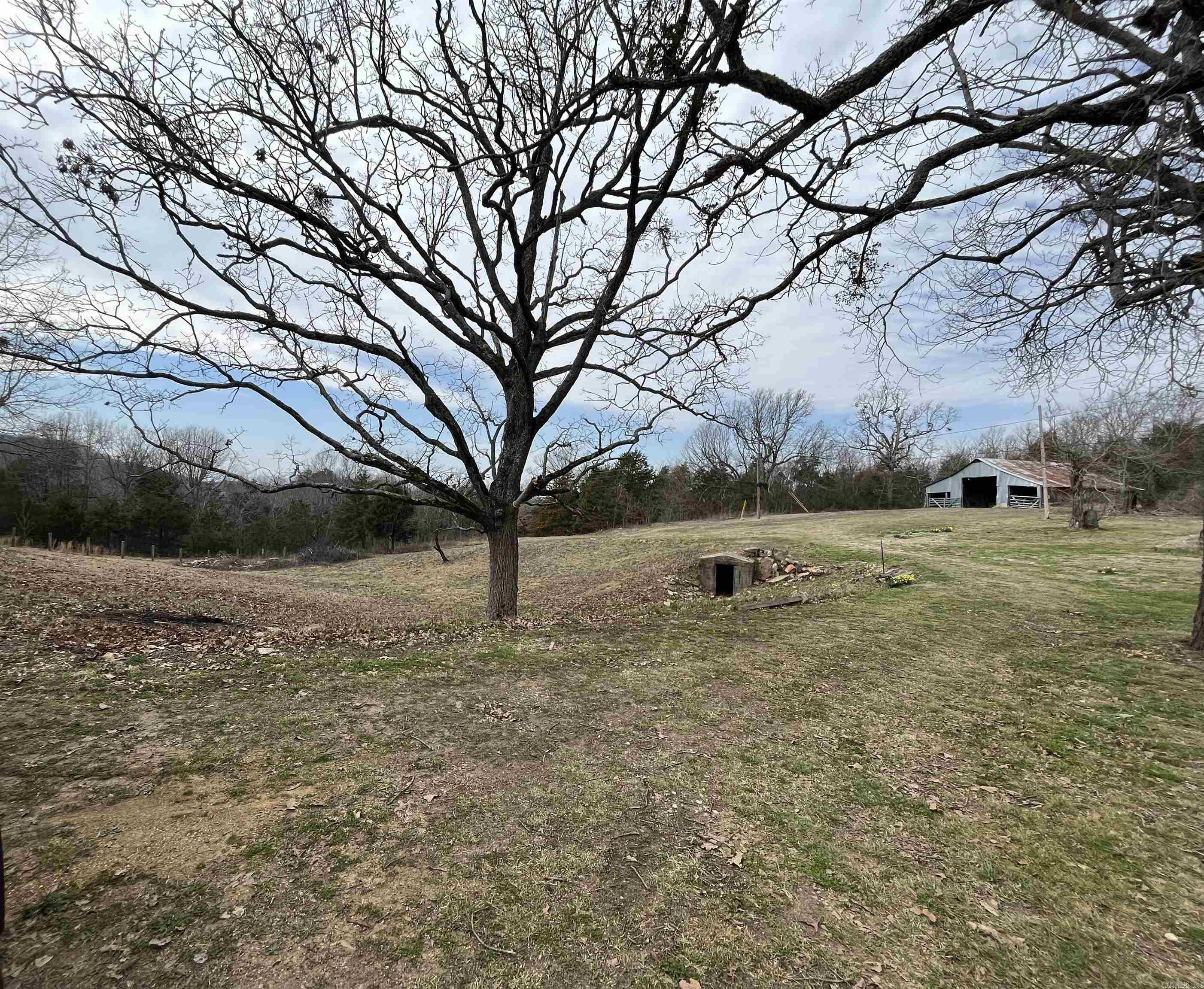 564 Rattlesnake Drive Property Photo 8