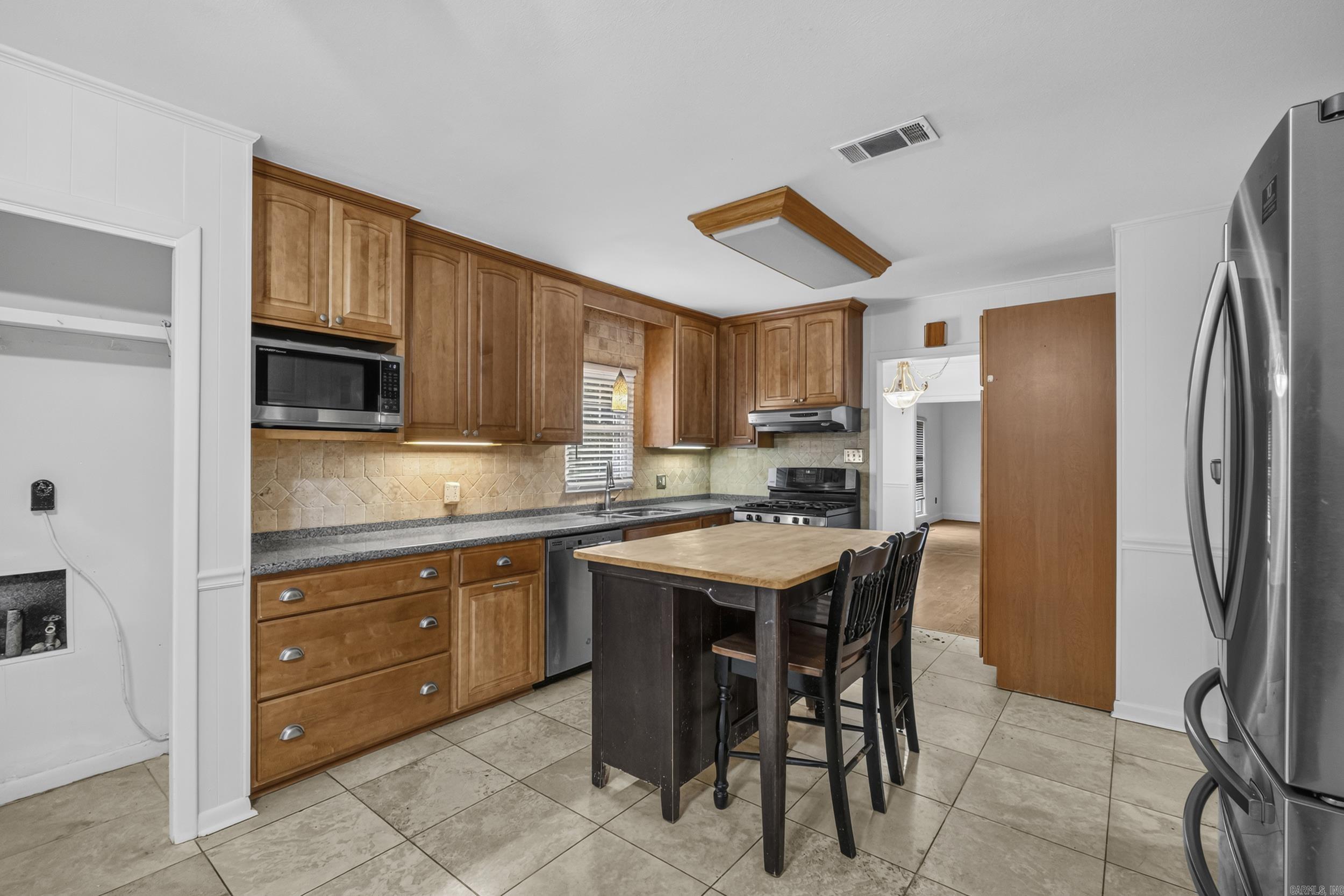 5400 B Street Property Photo 14