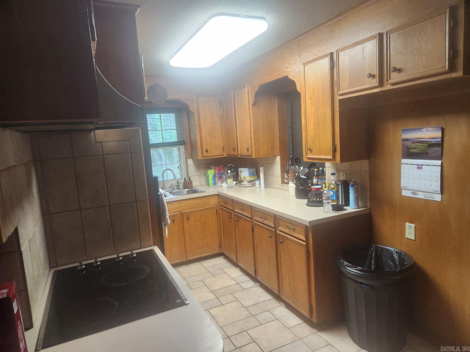 1814 E State Line Road Property Photo 5