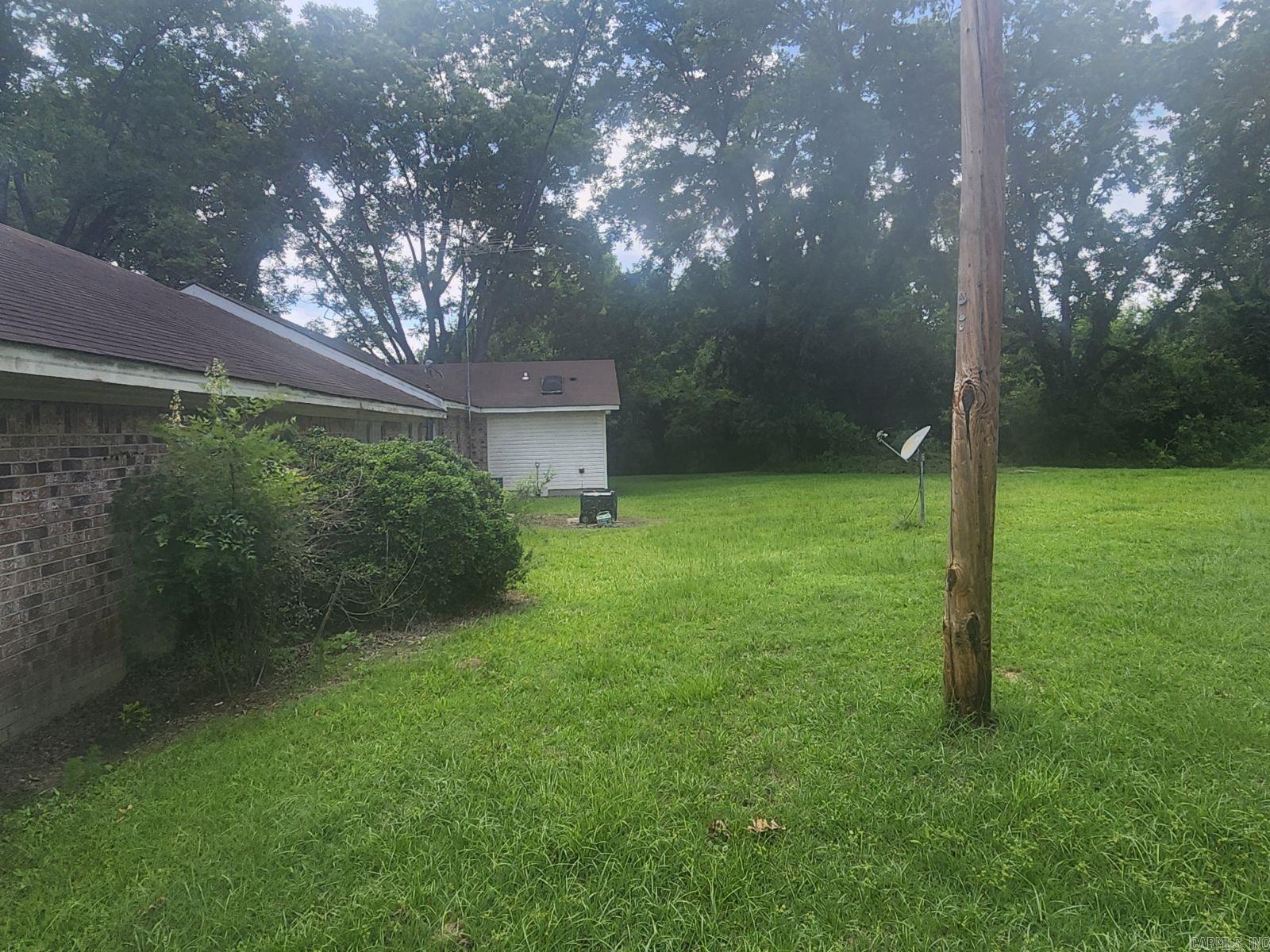 1814 E State Line Road Property Photo 14