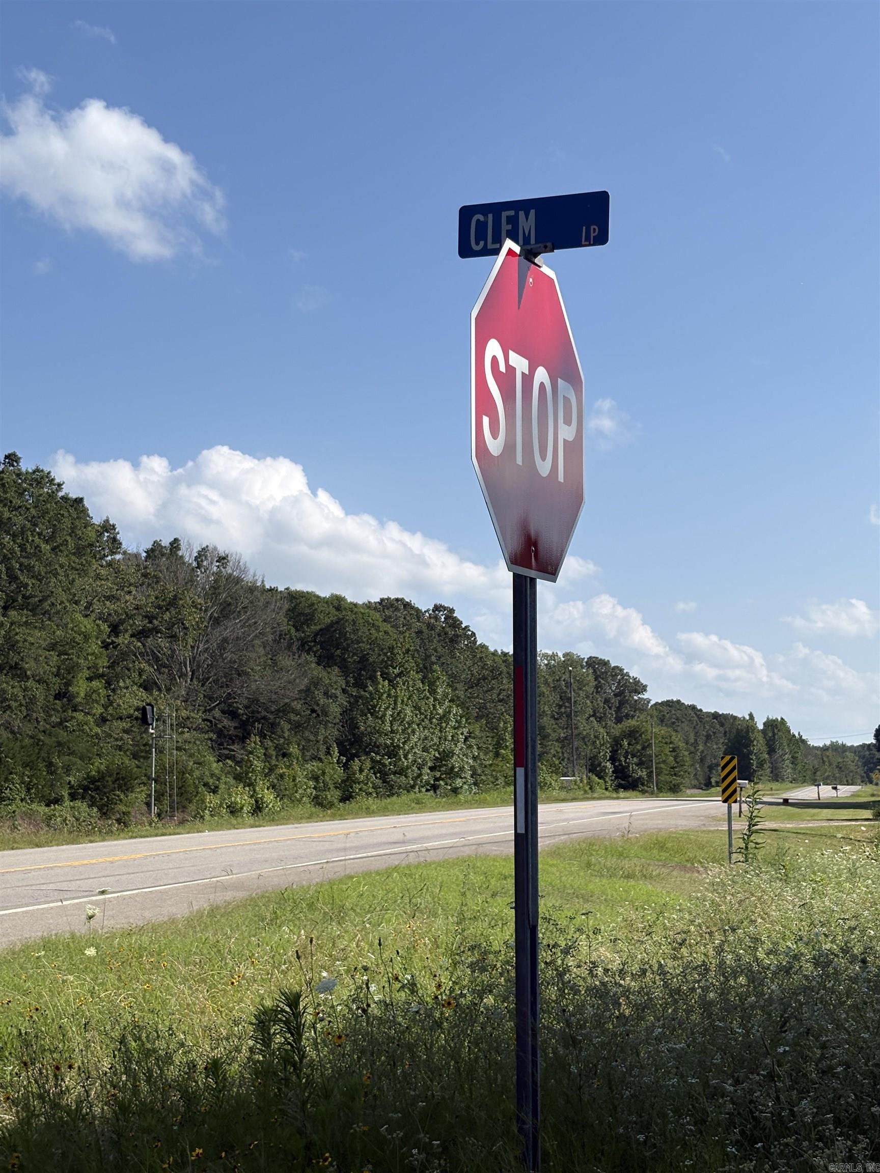5085 367 Highway N. Property Photo 2
