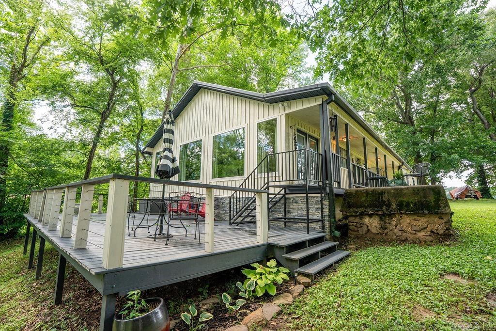 10 Raintree Valley Drive Property Photo 1