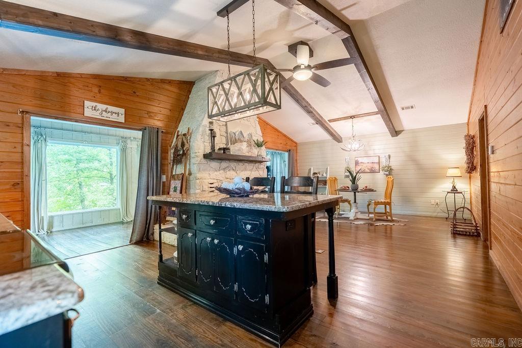 10 Raintree Valley Drive Property Photo 10