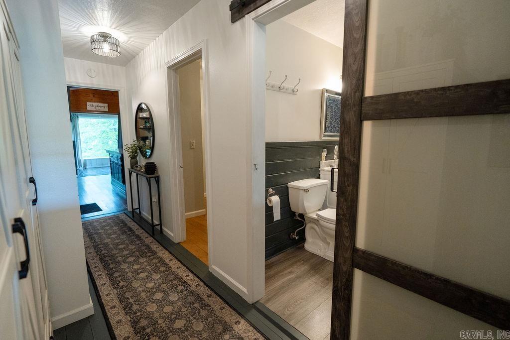 10 Raintree Valley Drive Property Photo 23