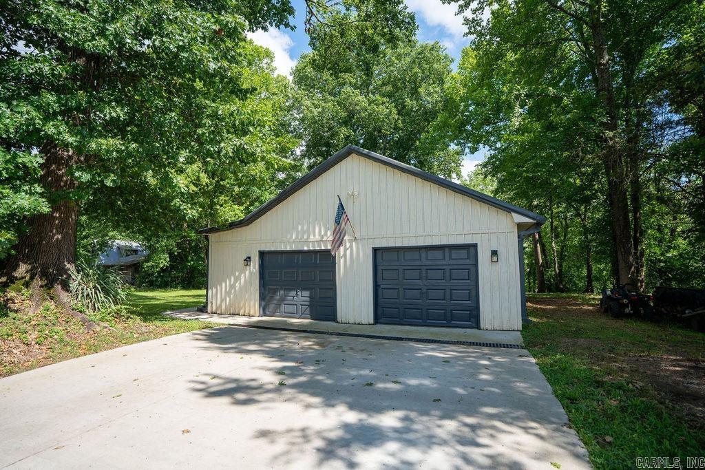 10 Raintree Valley Drive Property Photo 41