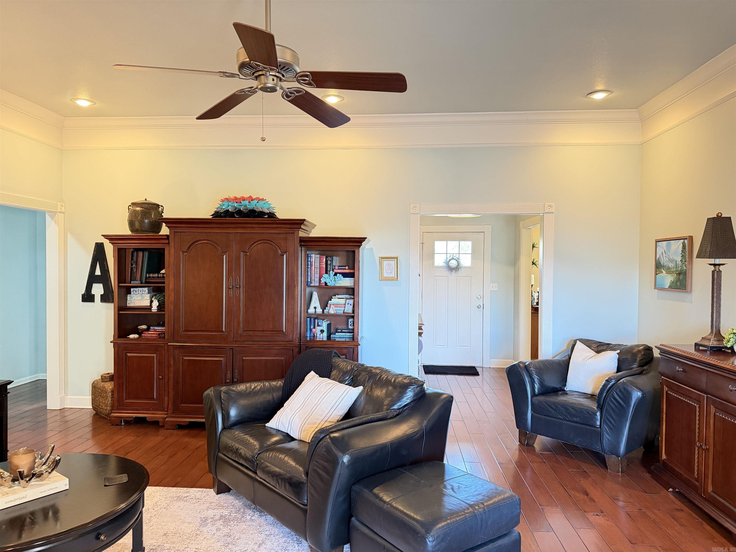 3 Victor Drive Property Photo 6