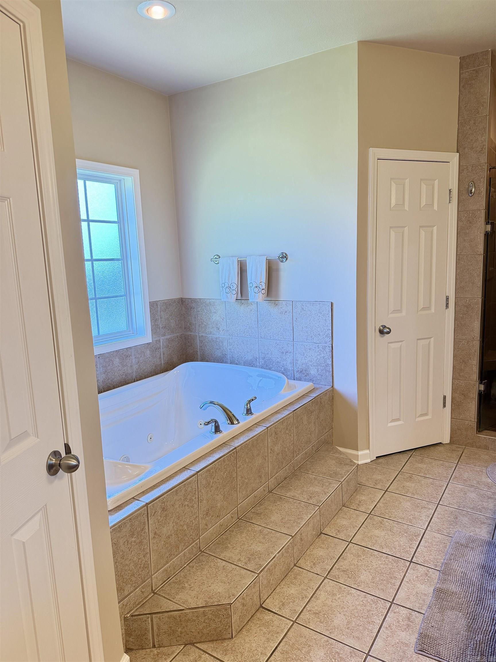 3 Victor Drive Property Photo 20