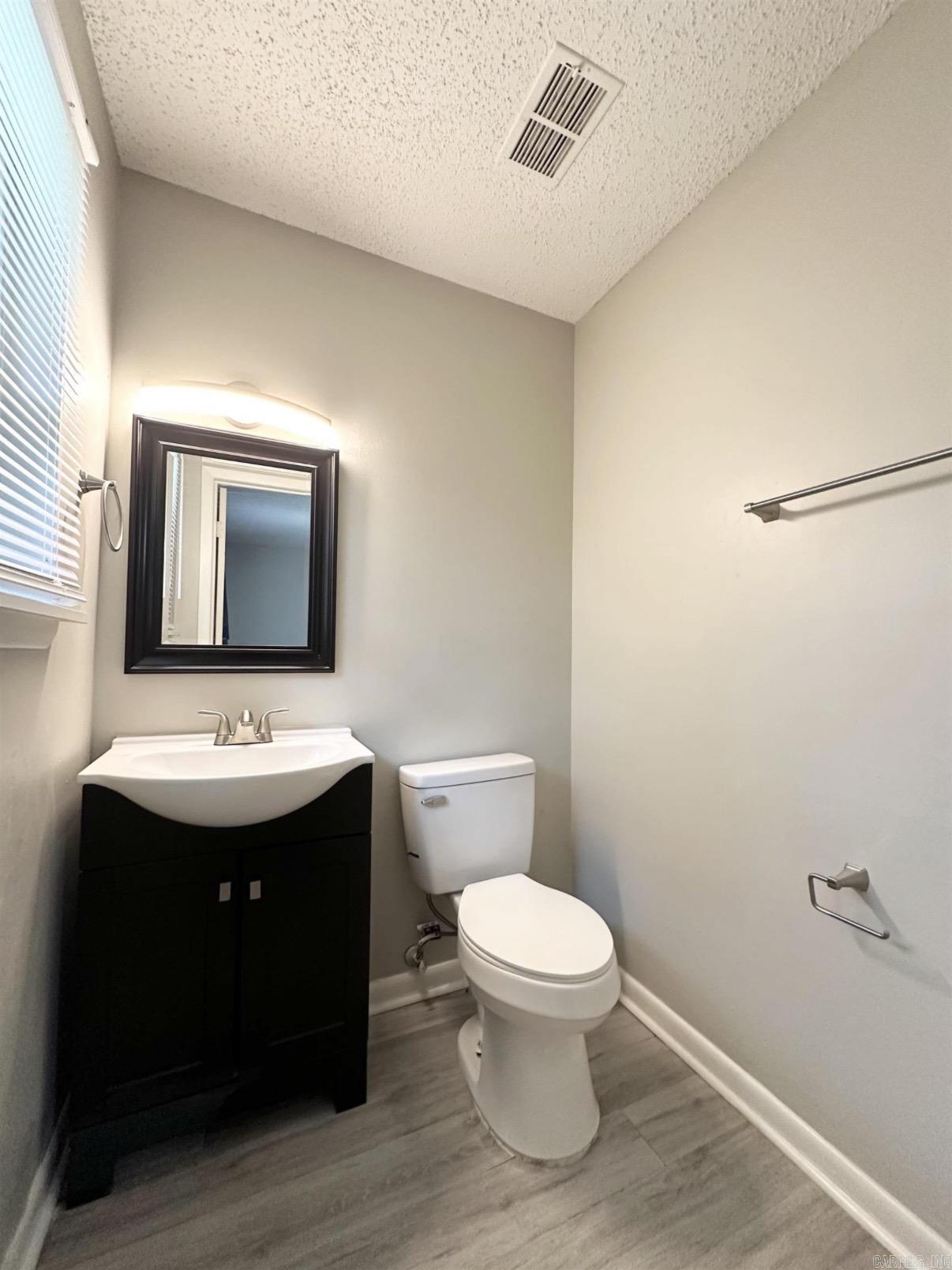202 Whitefield Dr. Property Photo 16