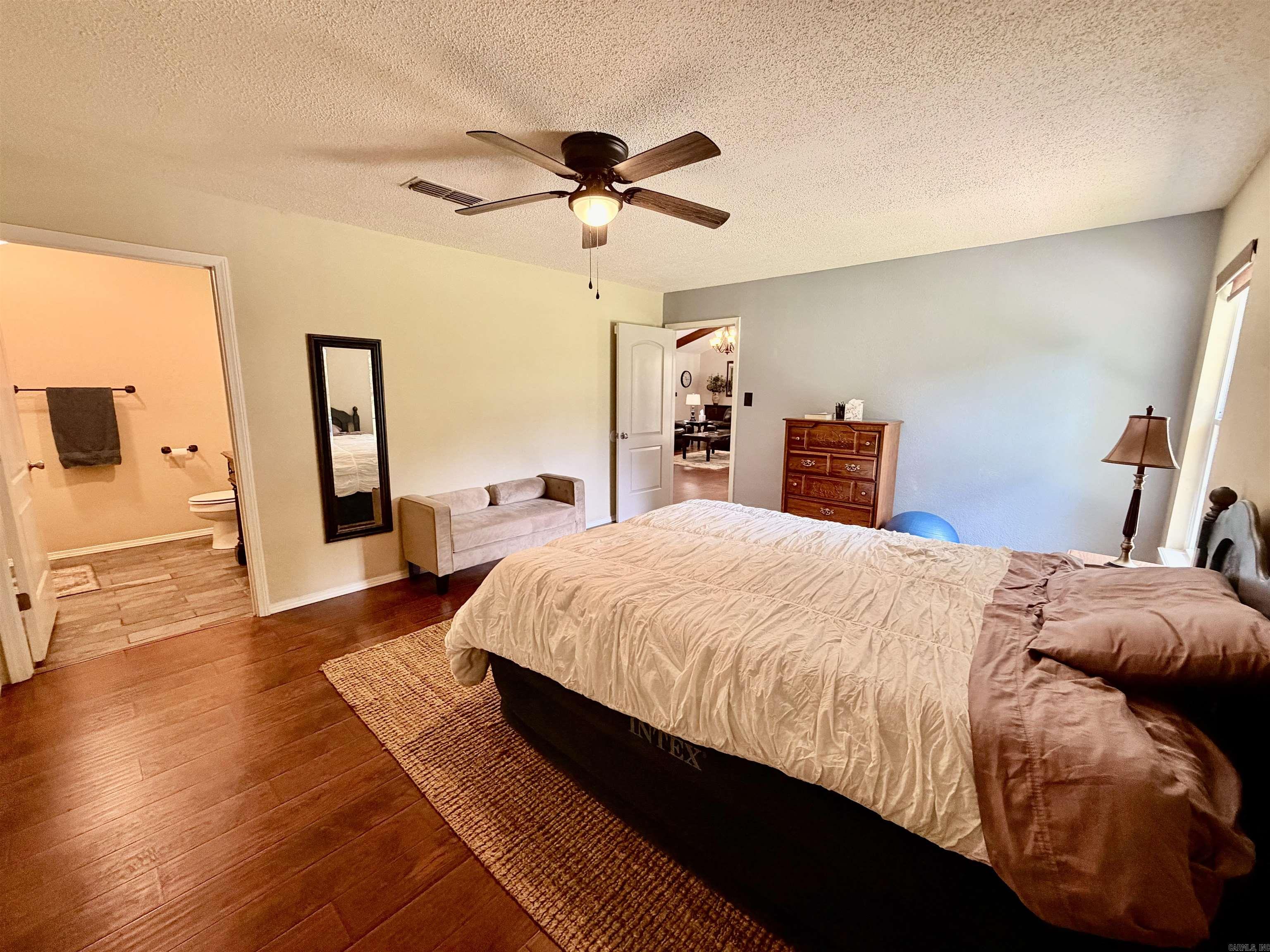 1407 S Trotter Property Photo 24