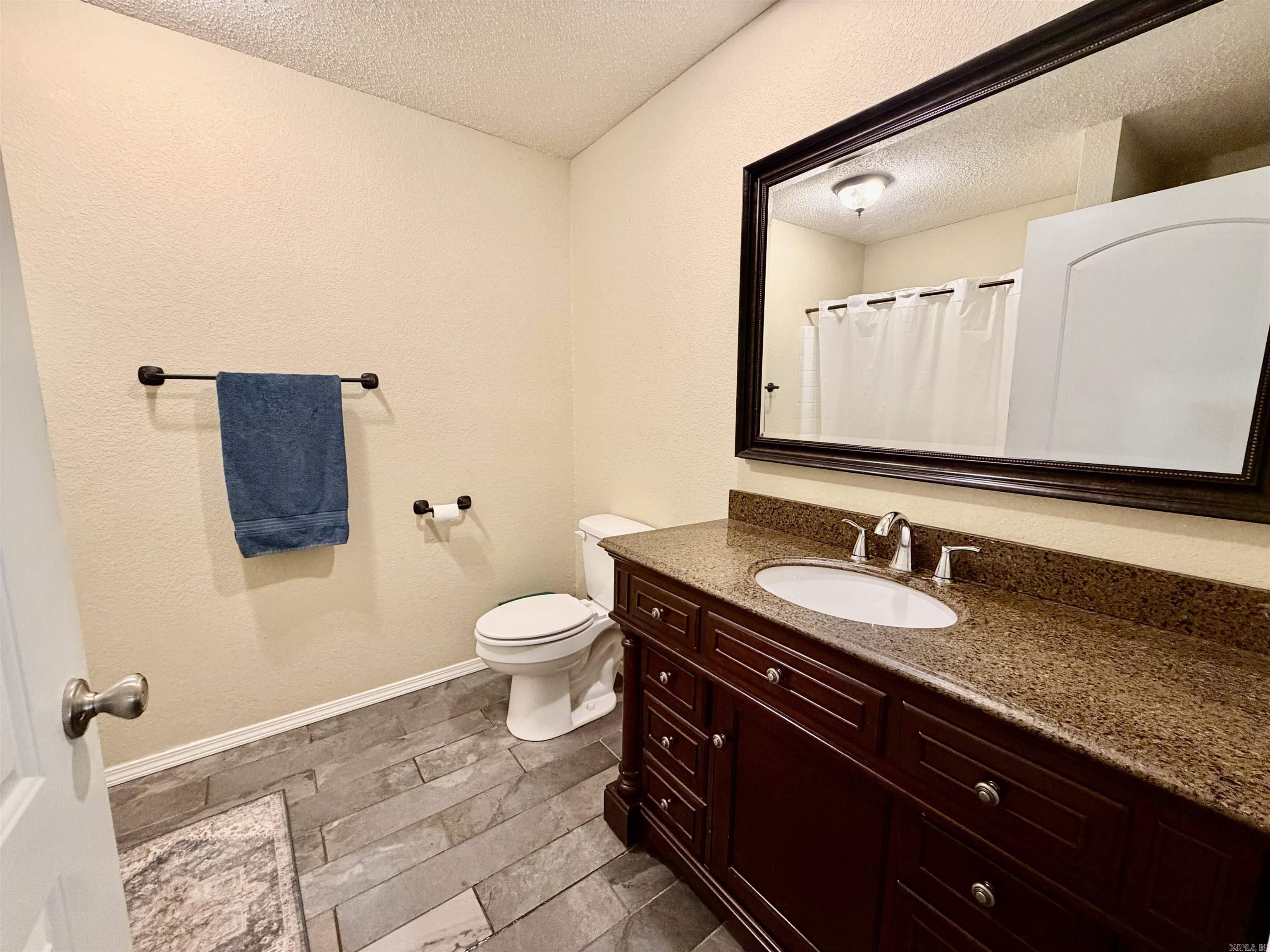 1407 S Trotter Property Photo 25