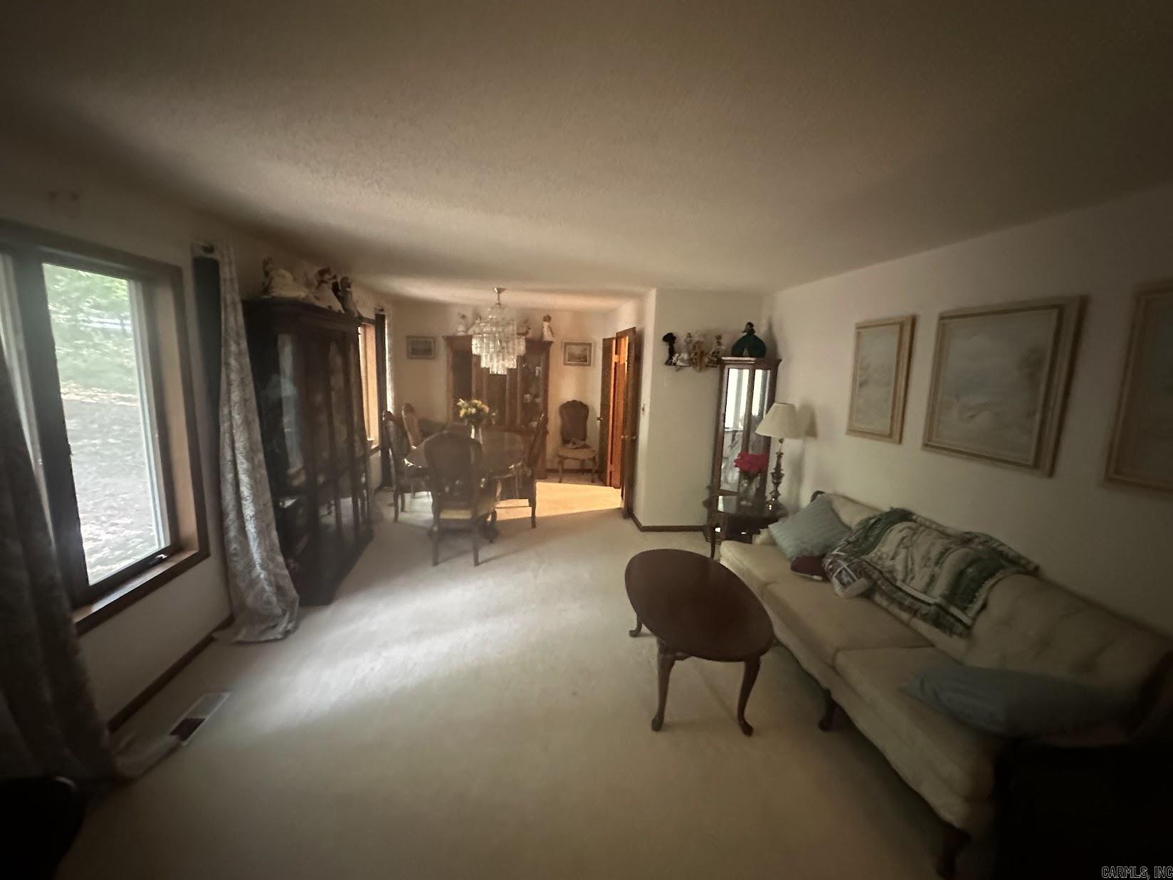 6 La Estrada Lane Property Photo 3