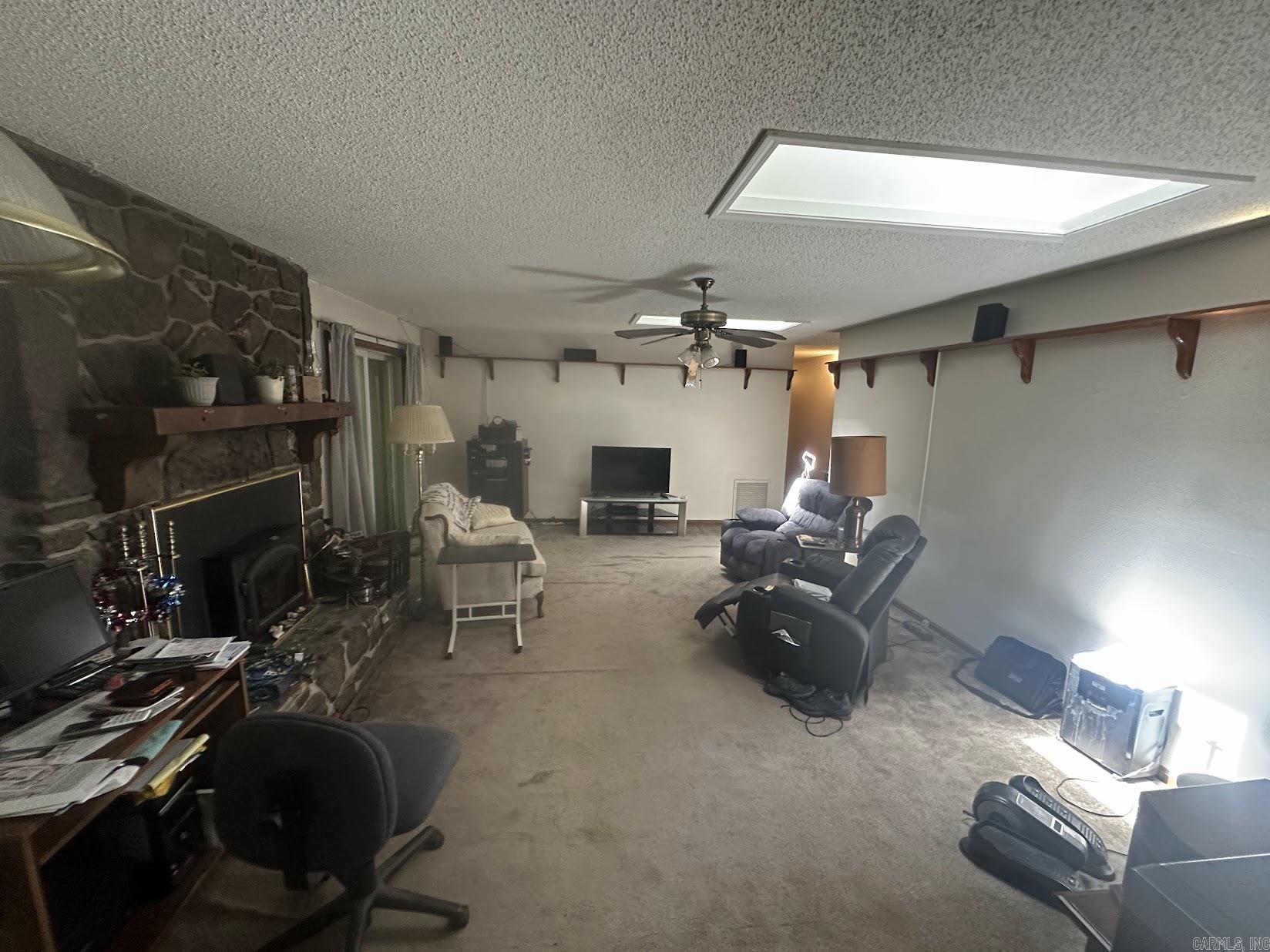 6 La Estrada Lane Property Photo 8