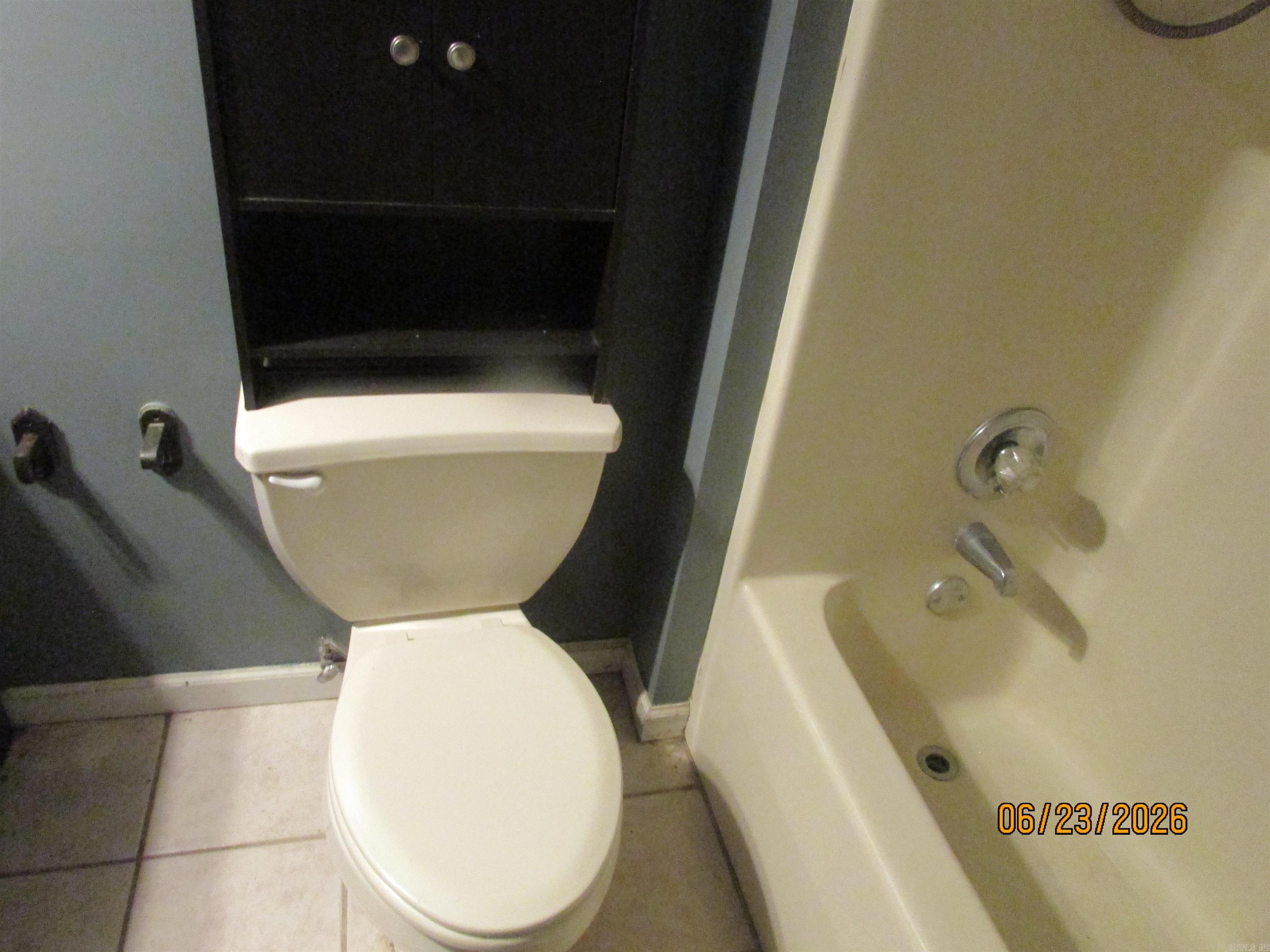 406 N Cherry Property Photo 11