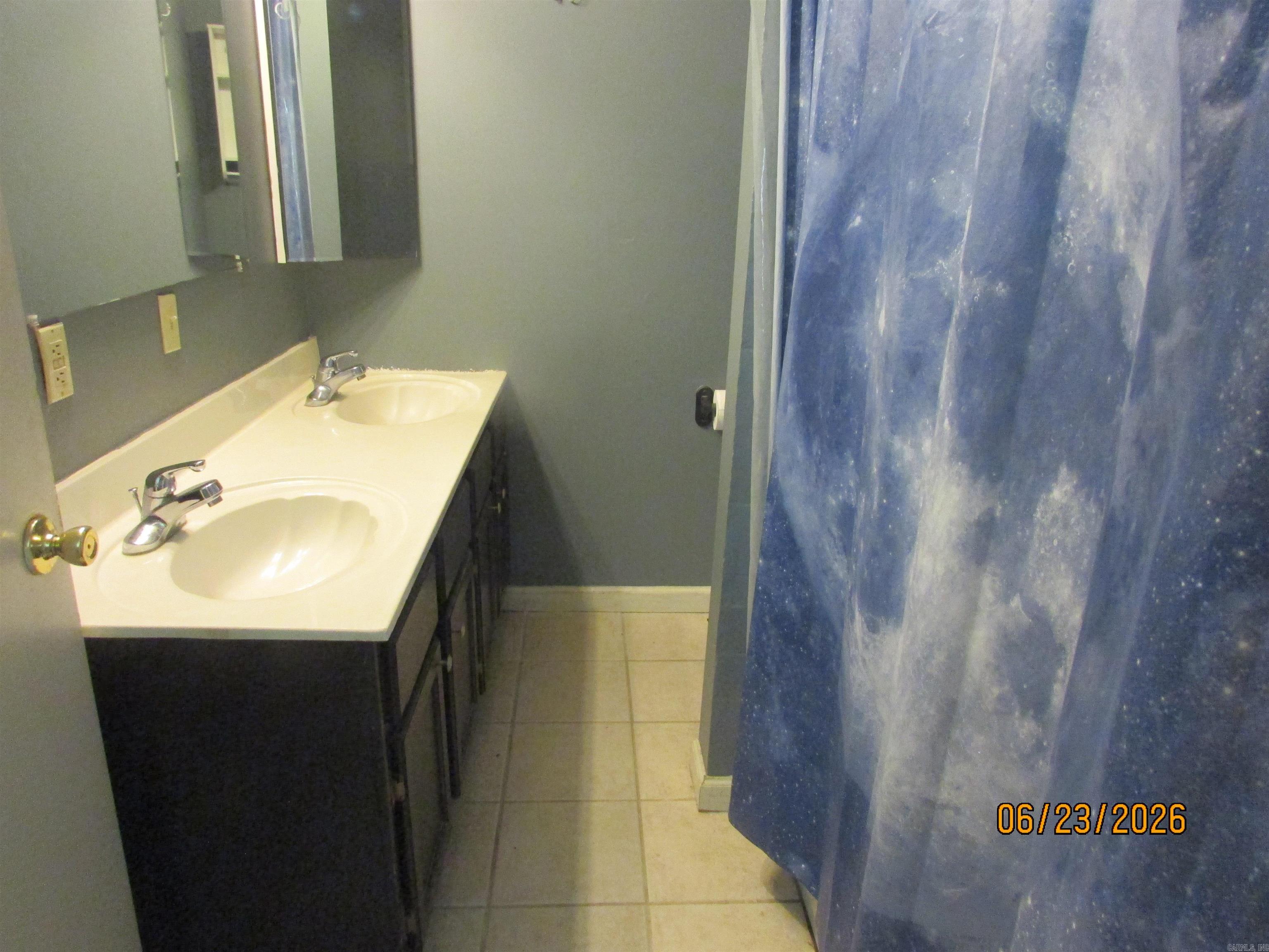 406 N Cherry Property Photo 14