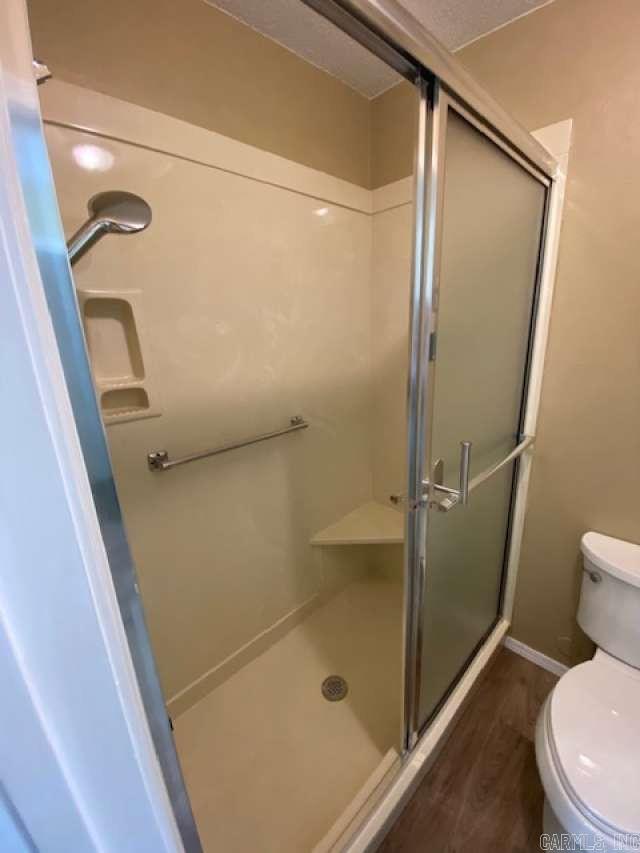8 Lindsay Lane Property Photo 15