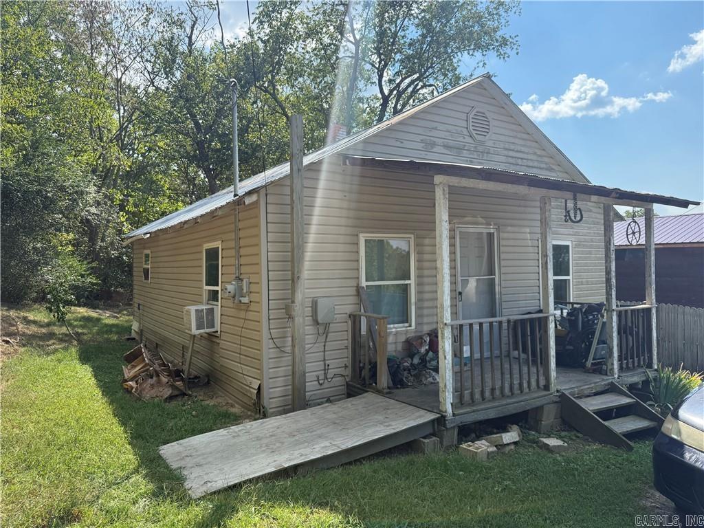 117 S Spring Street Property Photo 2