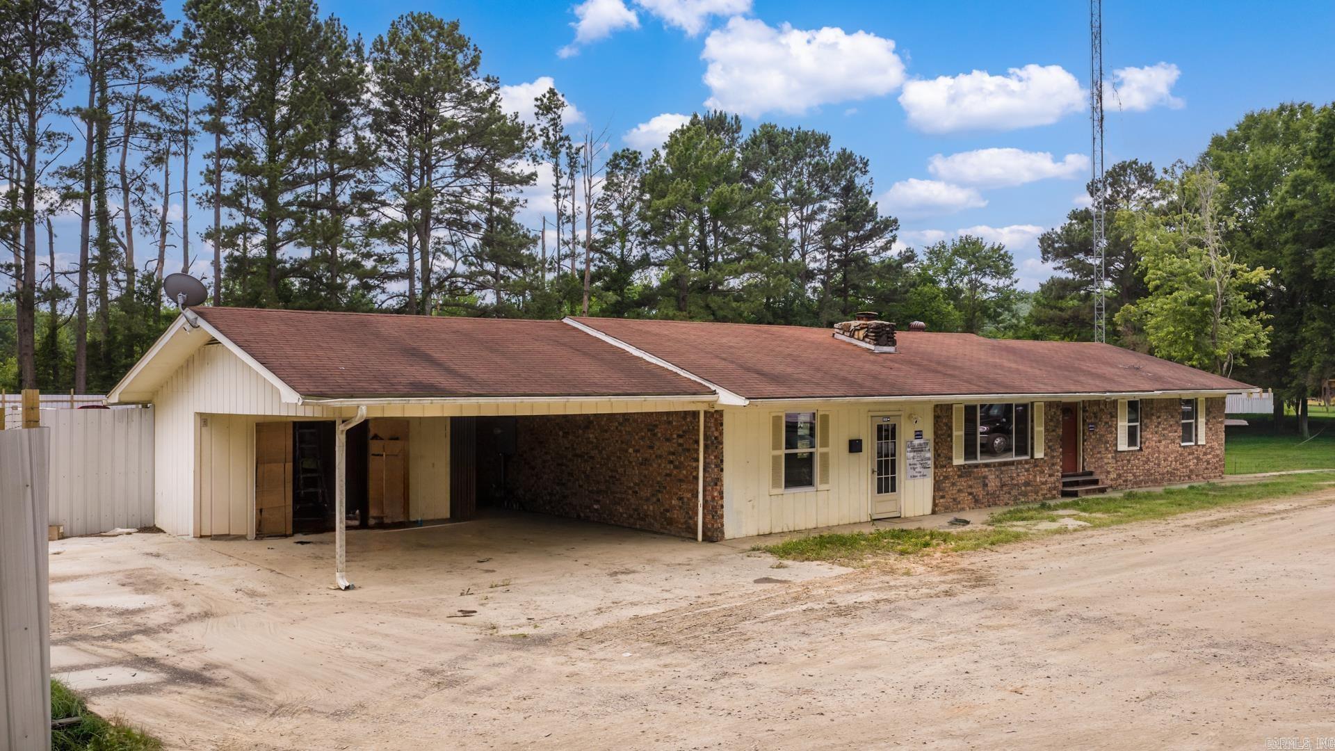 42 Ranchette Property Photo 2