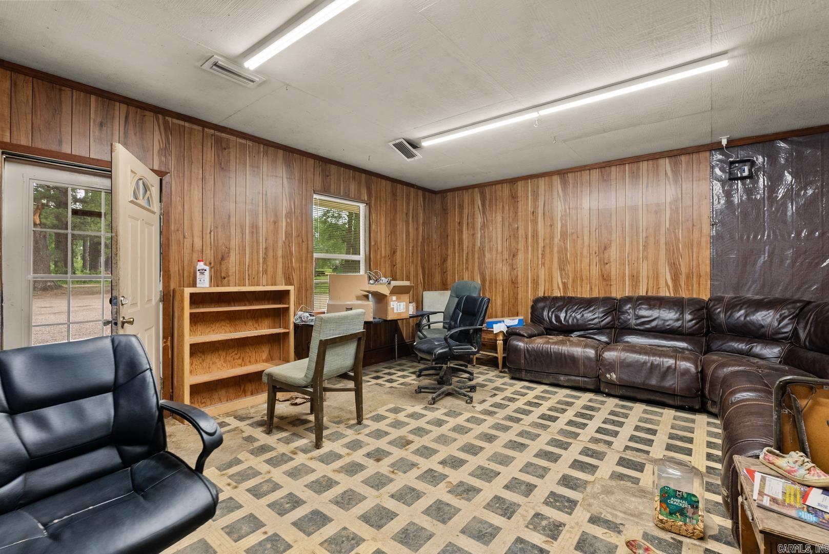 42 Ranchette Property Photo 5