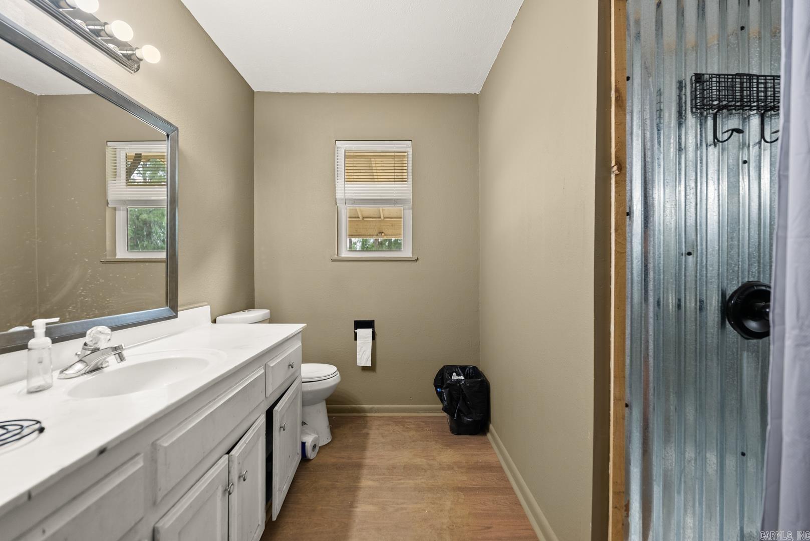 42 Ranchette Property Photo 6
