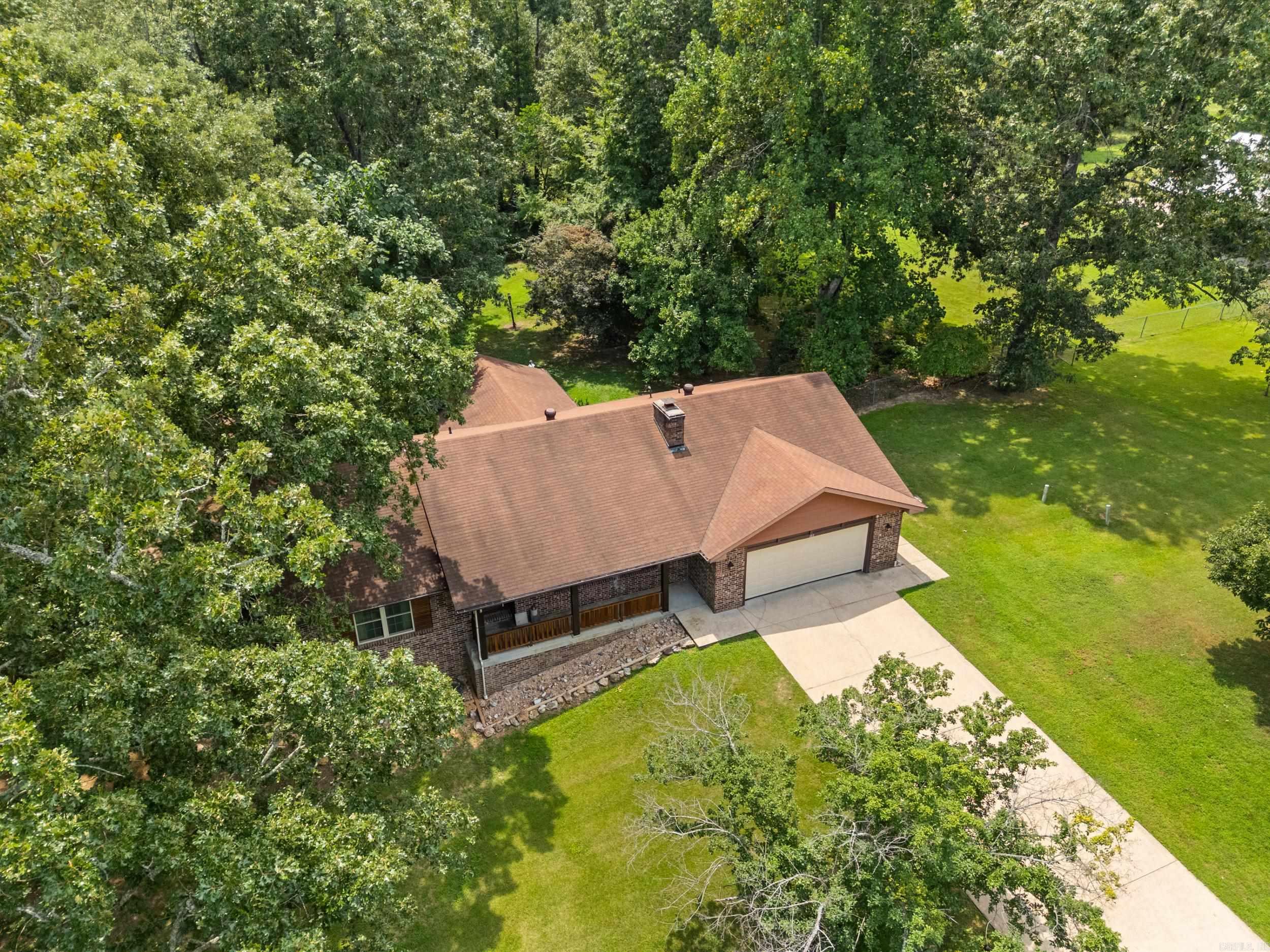 188 Amberwood Lane Property Photo 2