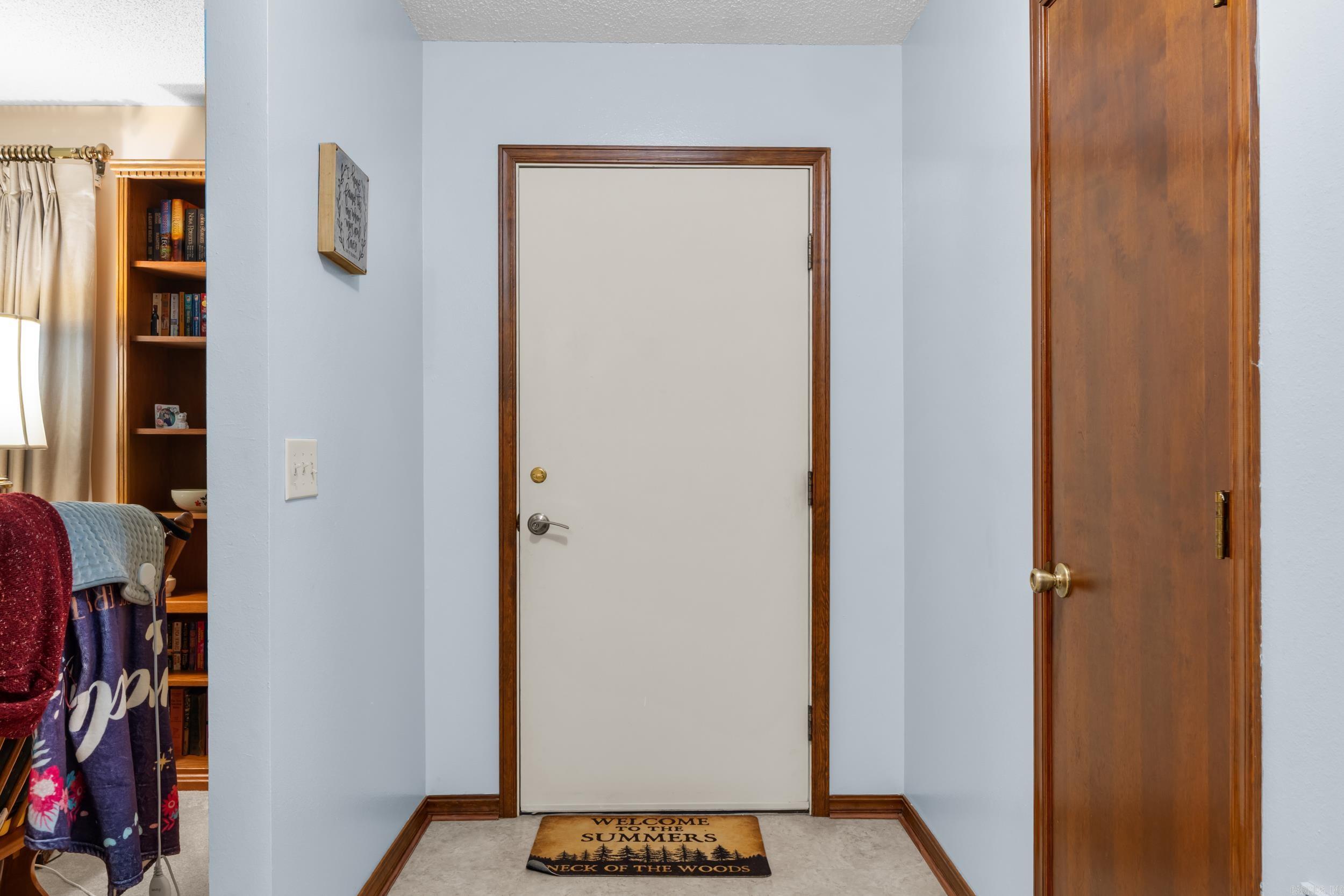 188 Amberwood Lane Property Photo 5