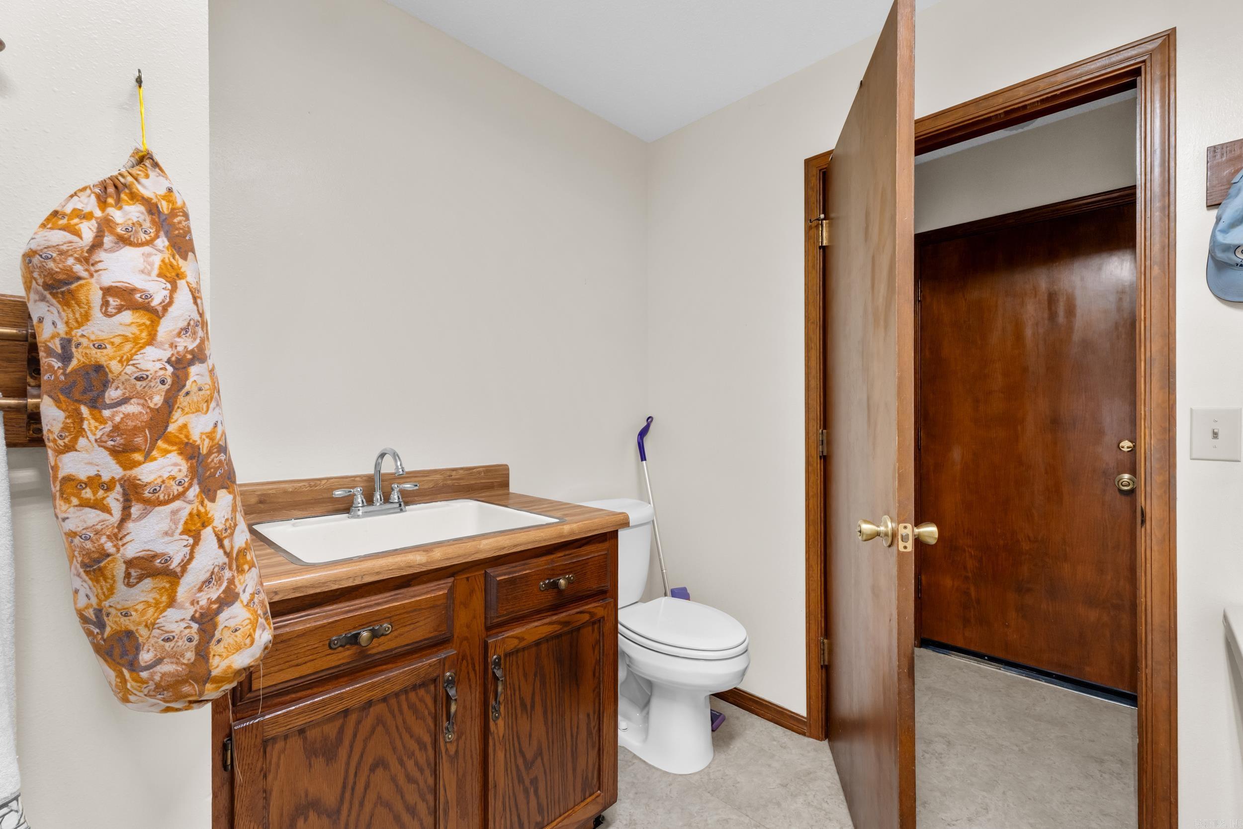 188 Amberwood Lane Property Photo 23