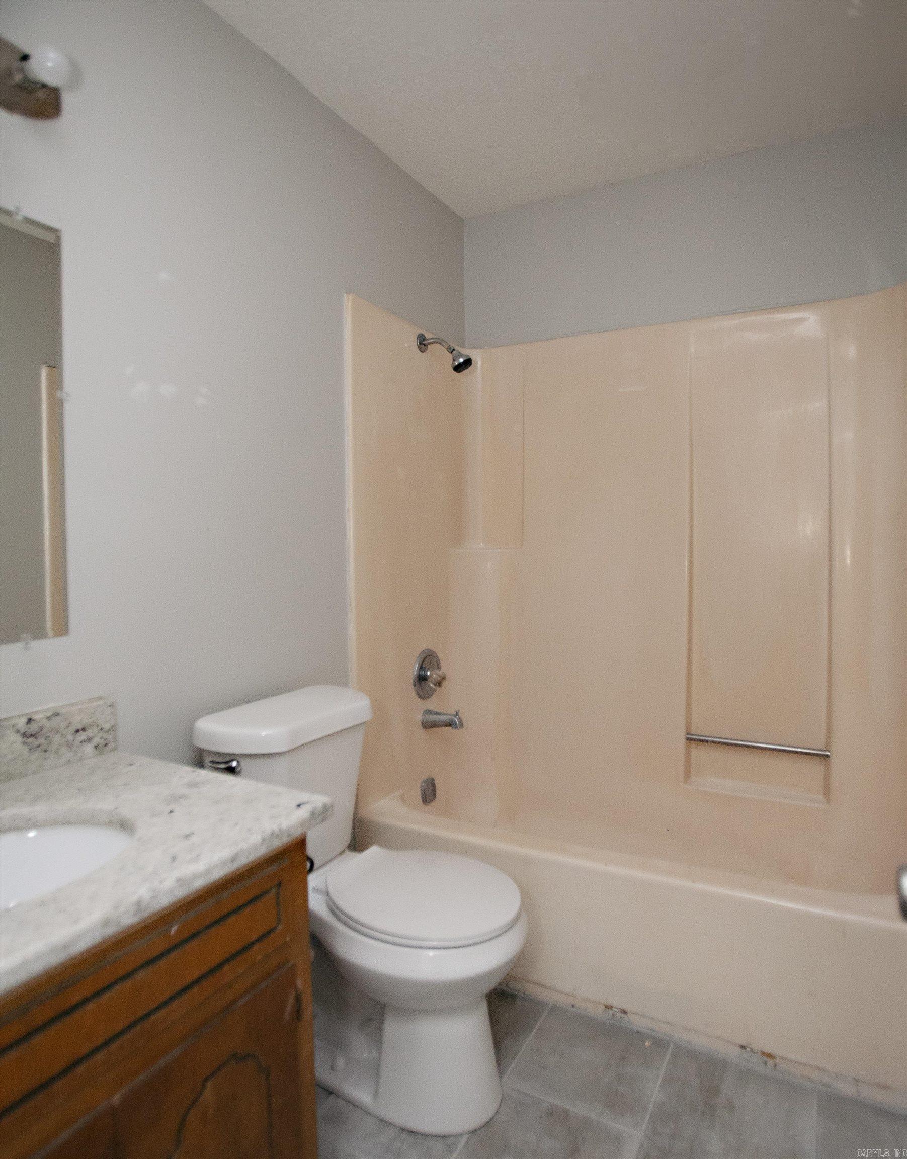 310 Bellevue Circle Property Photo 8